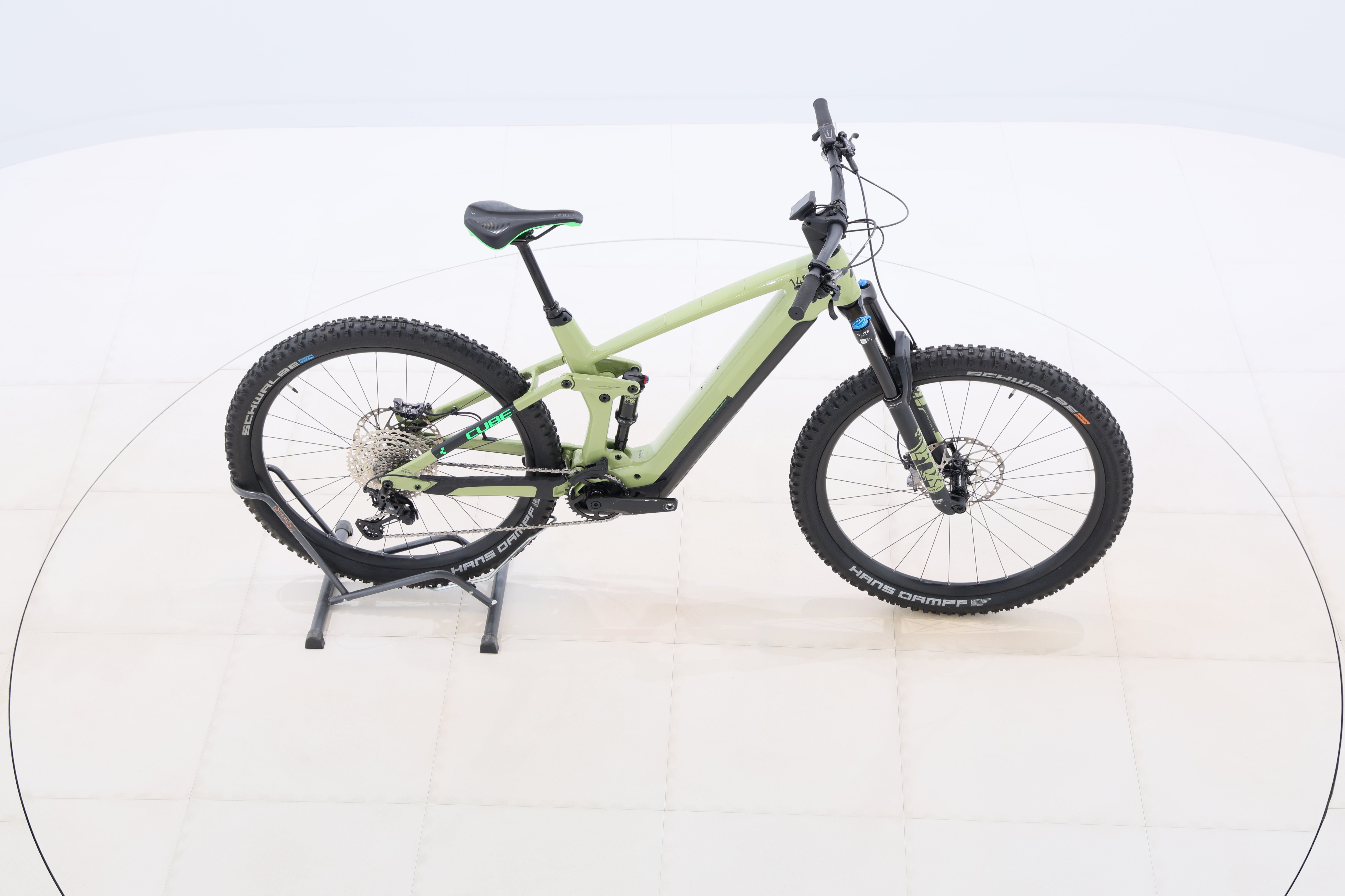 cc817fac-0e20-41bb-86c2-764d6a2f5670