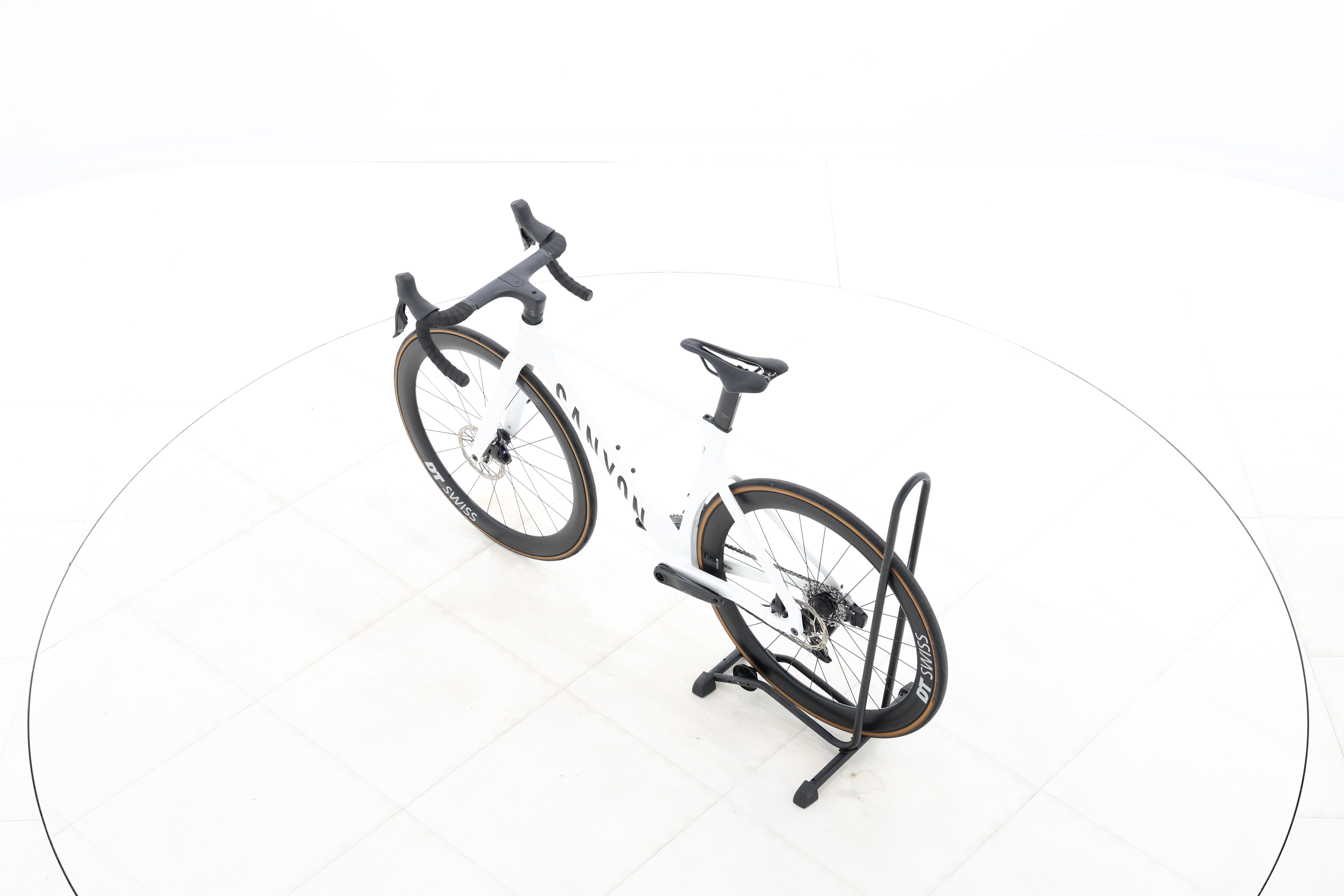 666b0b20-aa46-49e0-8503-6d0e3923cd81