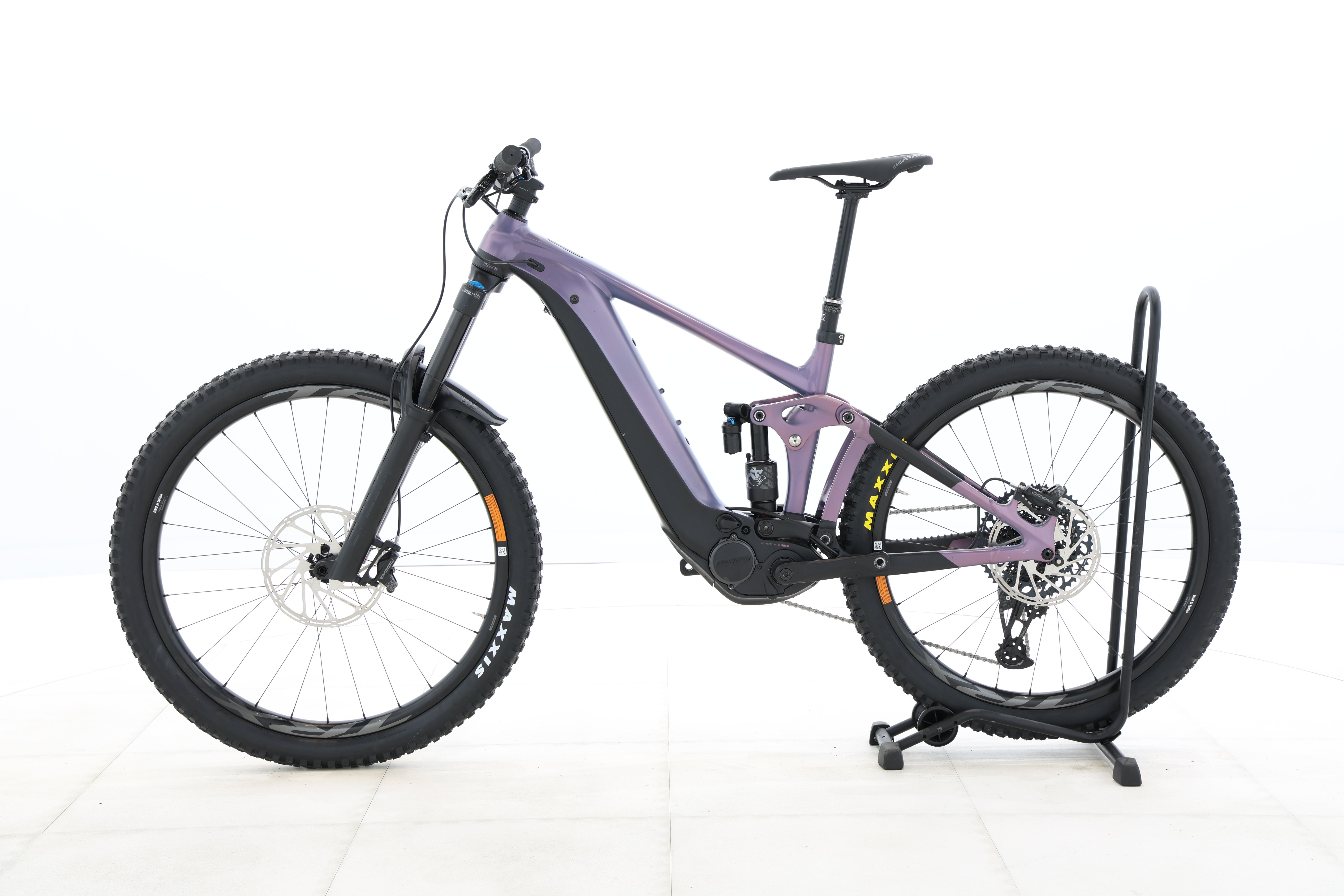 1ac5f31b-244e-480d-bc4b-202d59ef570c