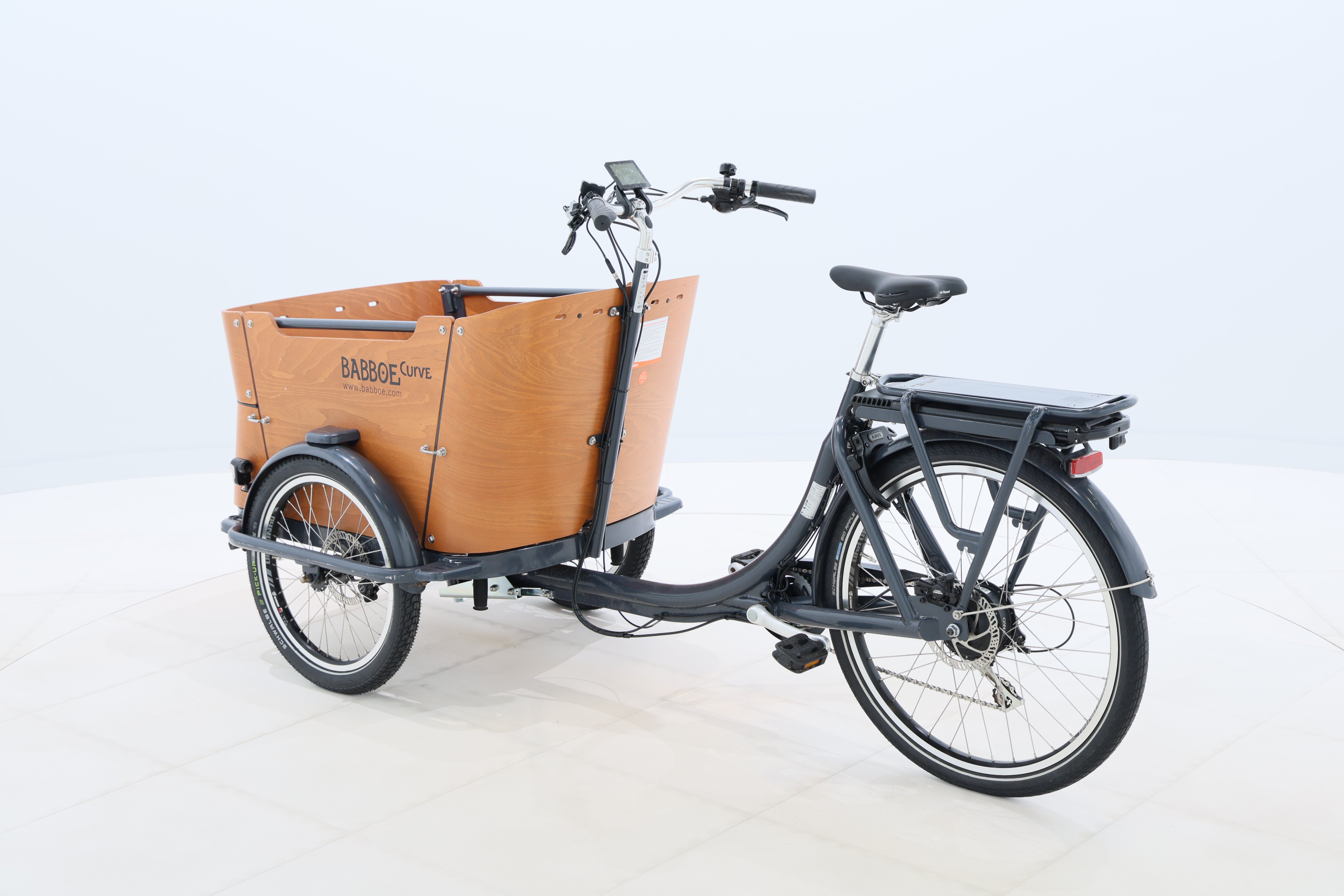 4dcadf7b-dbda-40a1-8f11-3755e565566a