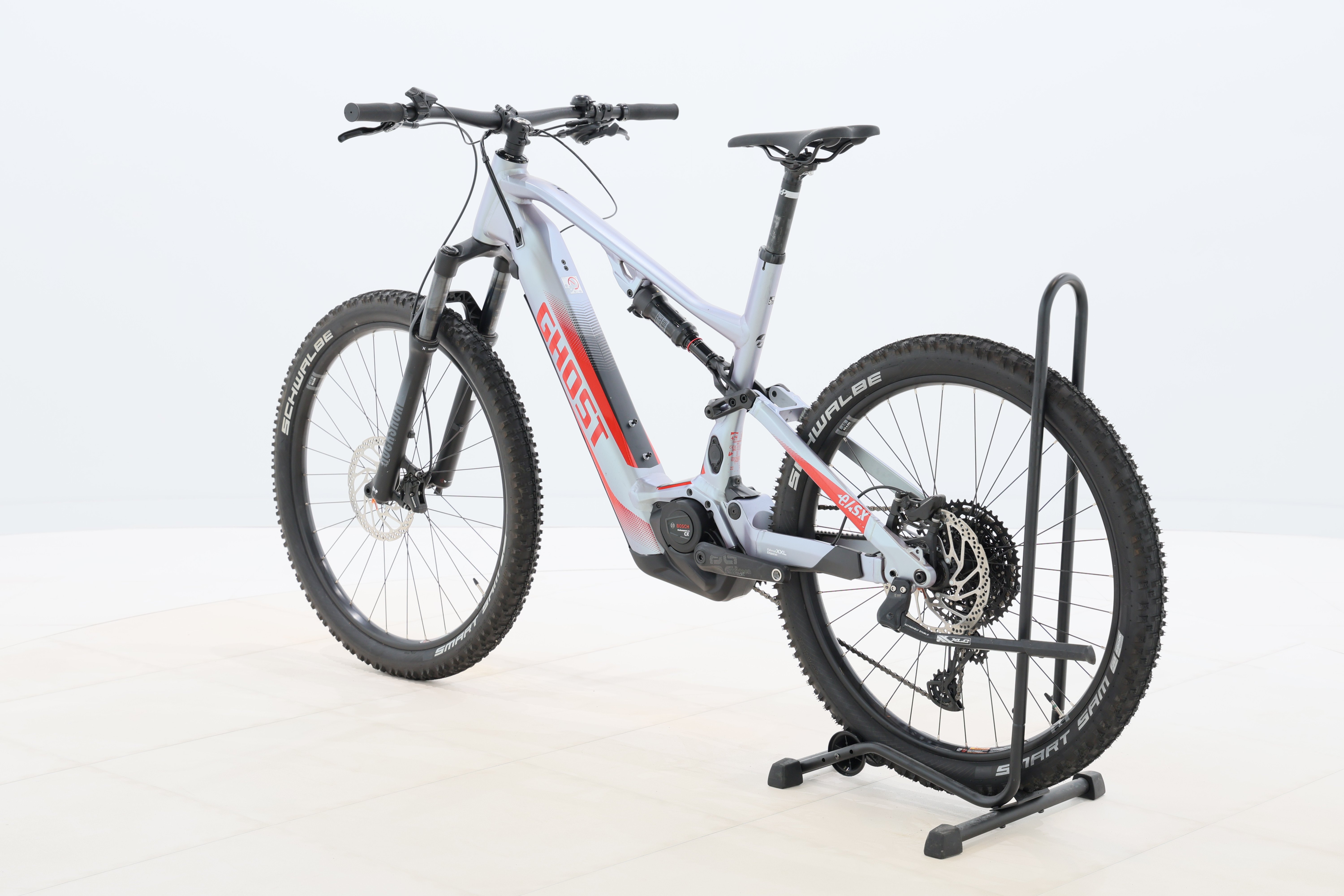 e43e10b7-3cc9-4f96-ad73-db01b7a49ae8