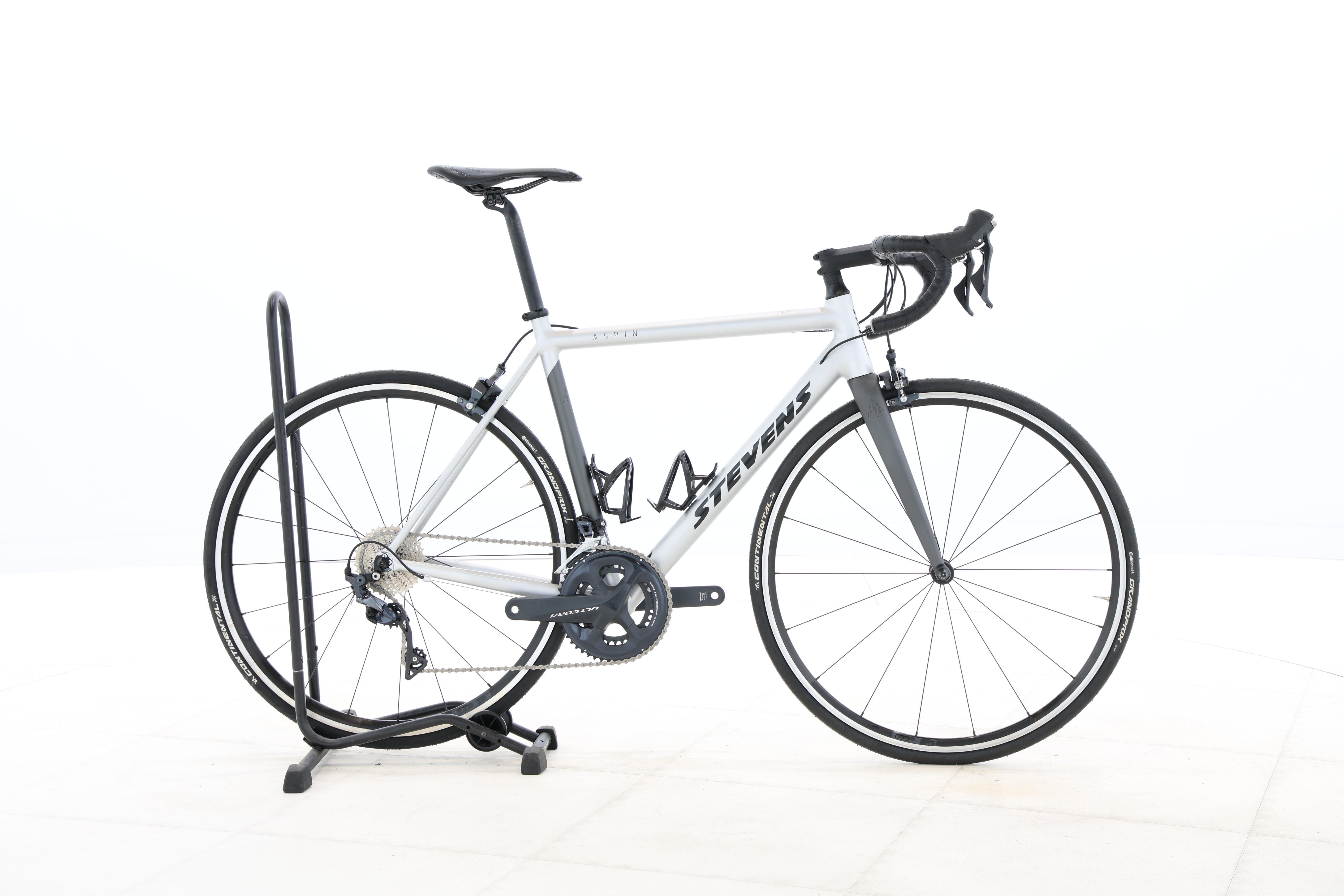 b5d35894-2626-40d5-8f1d-545e6849932a