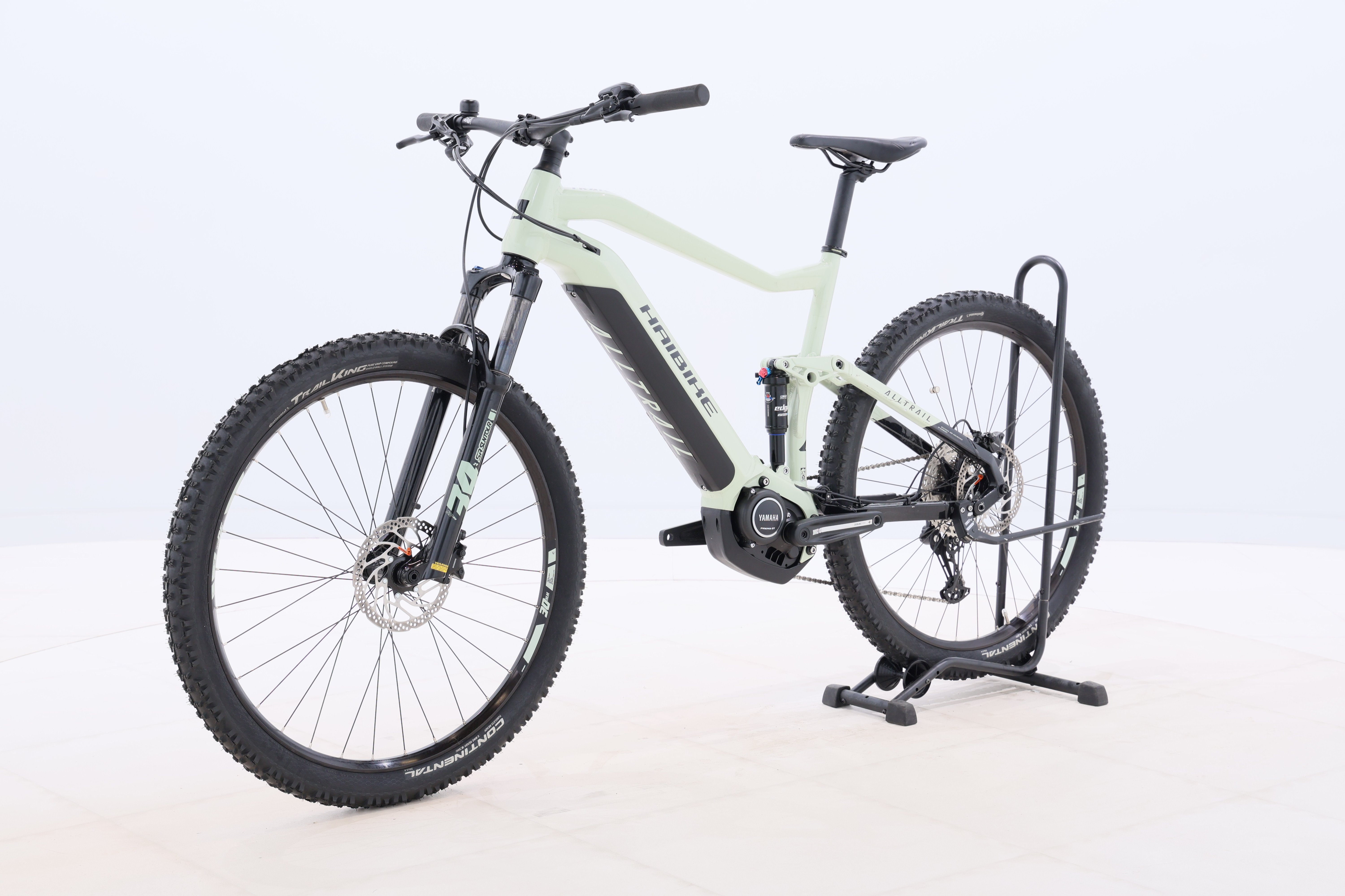 fb672a2c-a89e-49b5-a3c4-ce83d1c8a389