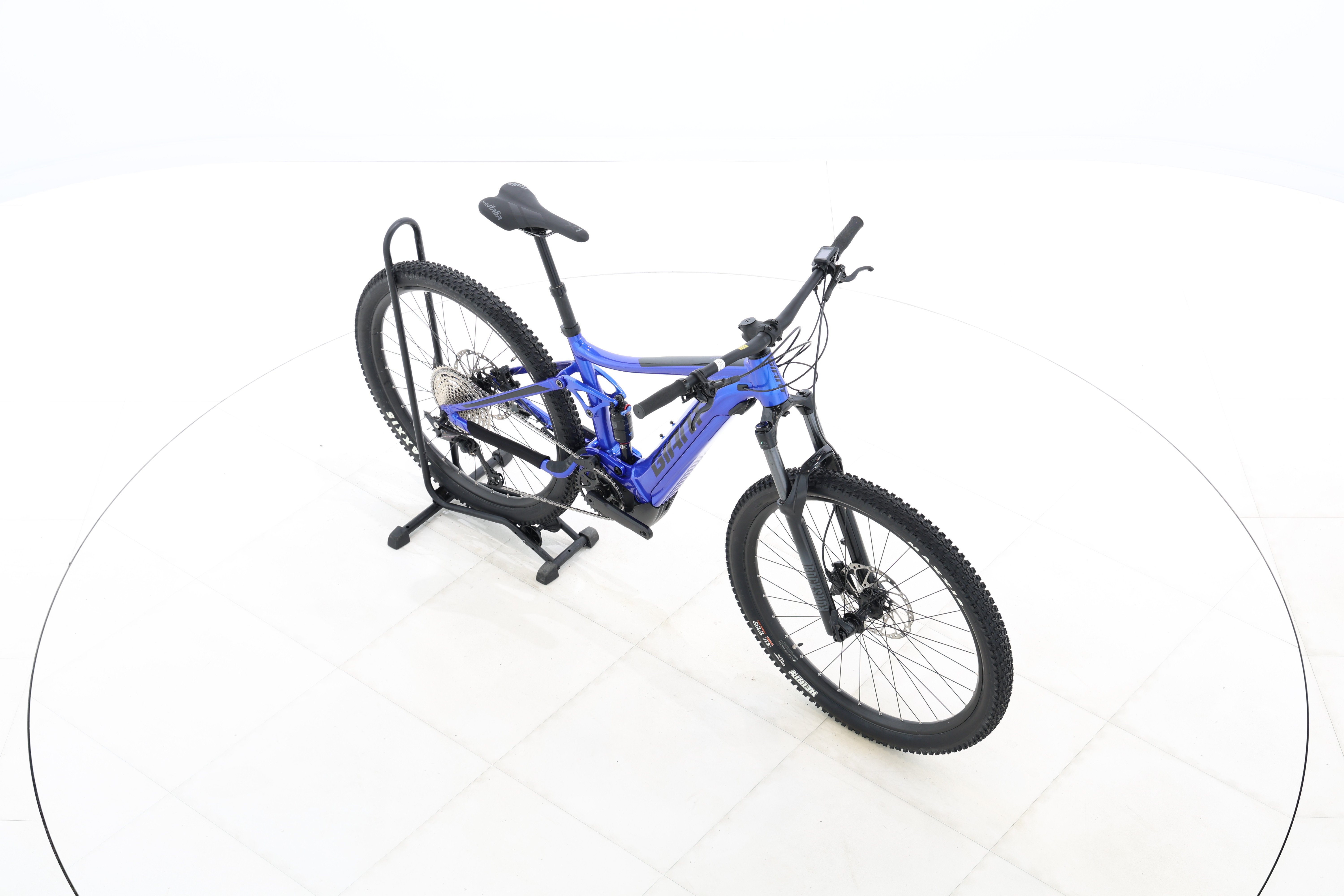 4bf38961-4c4a-4b33-8aee-8662e30c0992