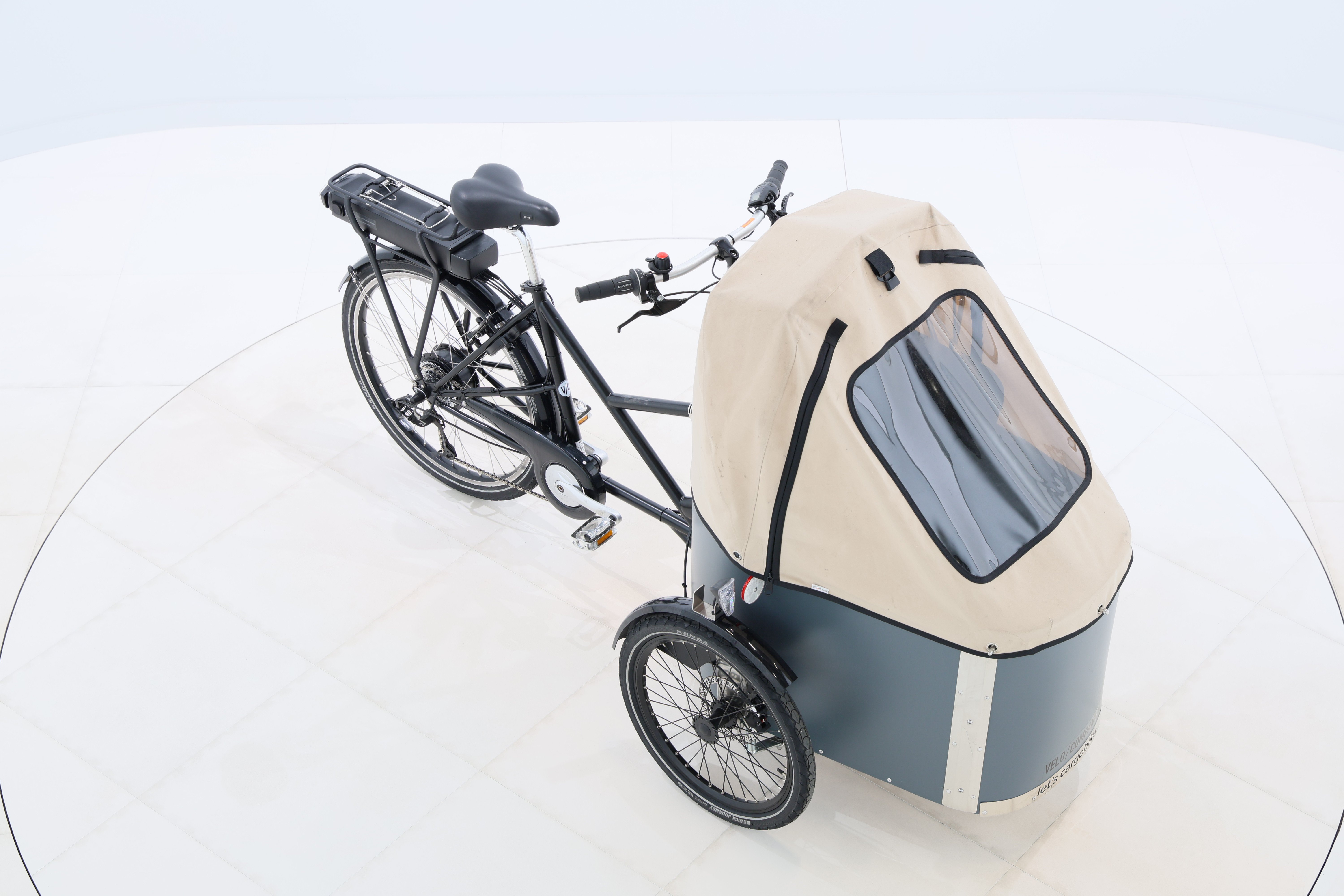 d277fb3d-5bf5-44f5-8596-f47deab01265