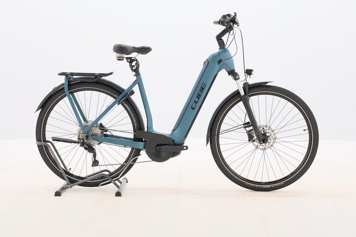 Cube Kathmandu Hybrid One 750 2023