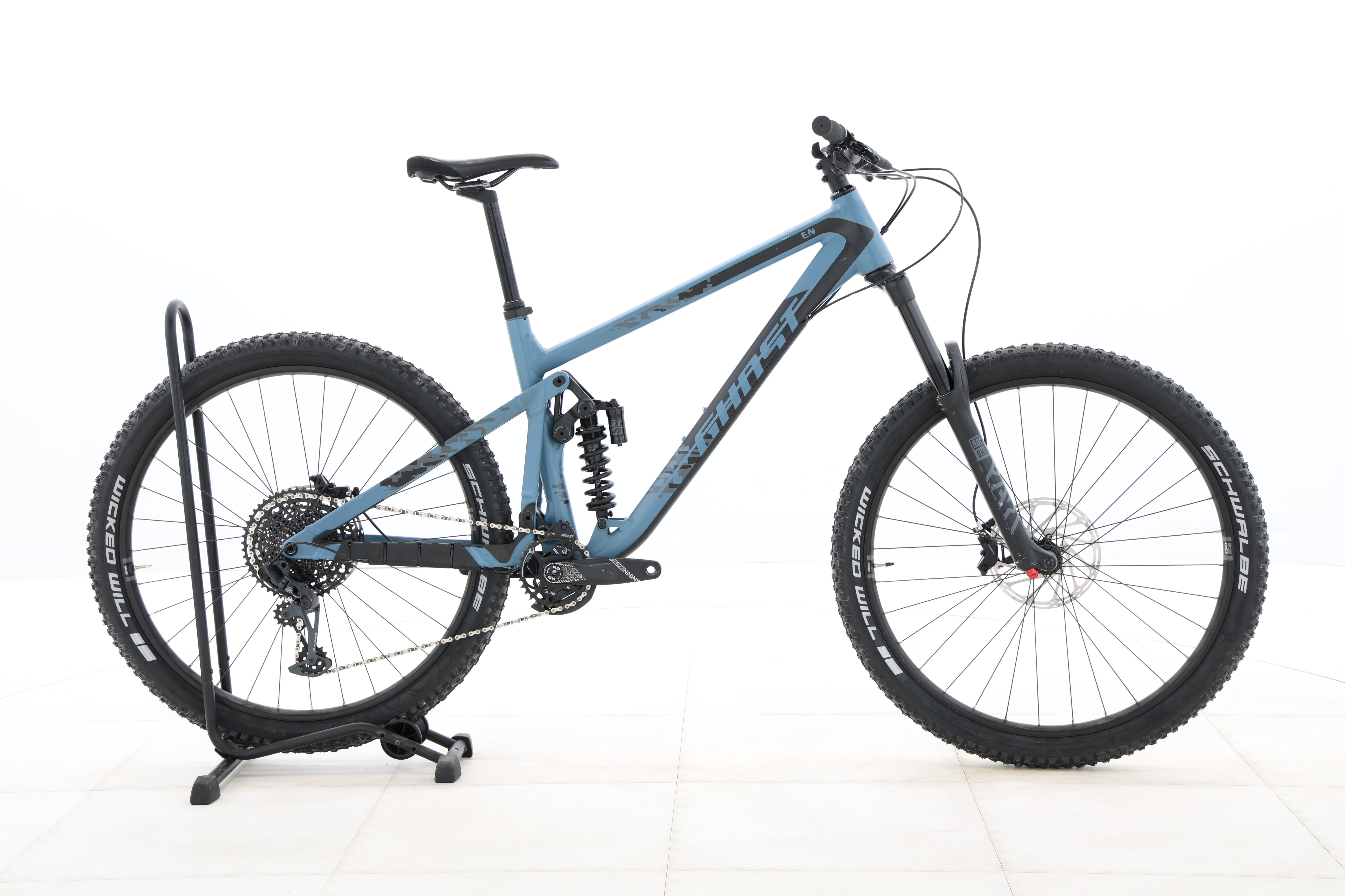 bbf18a42-0098-407f-8d57-d597fa0b7b0b