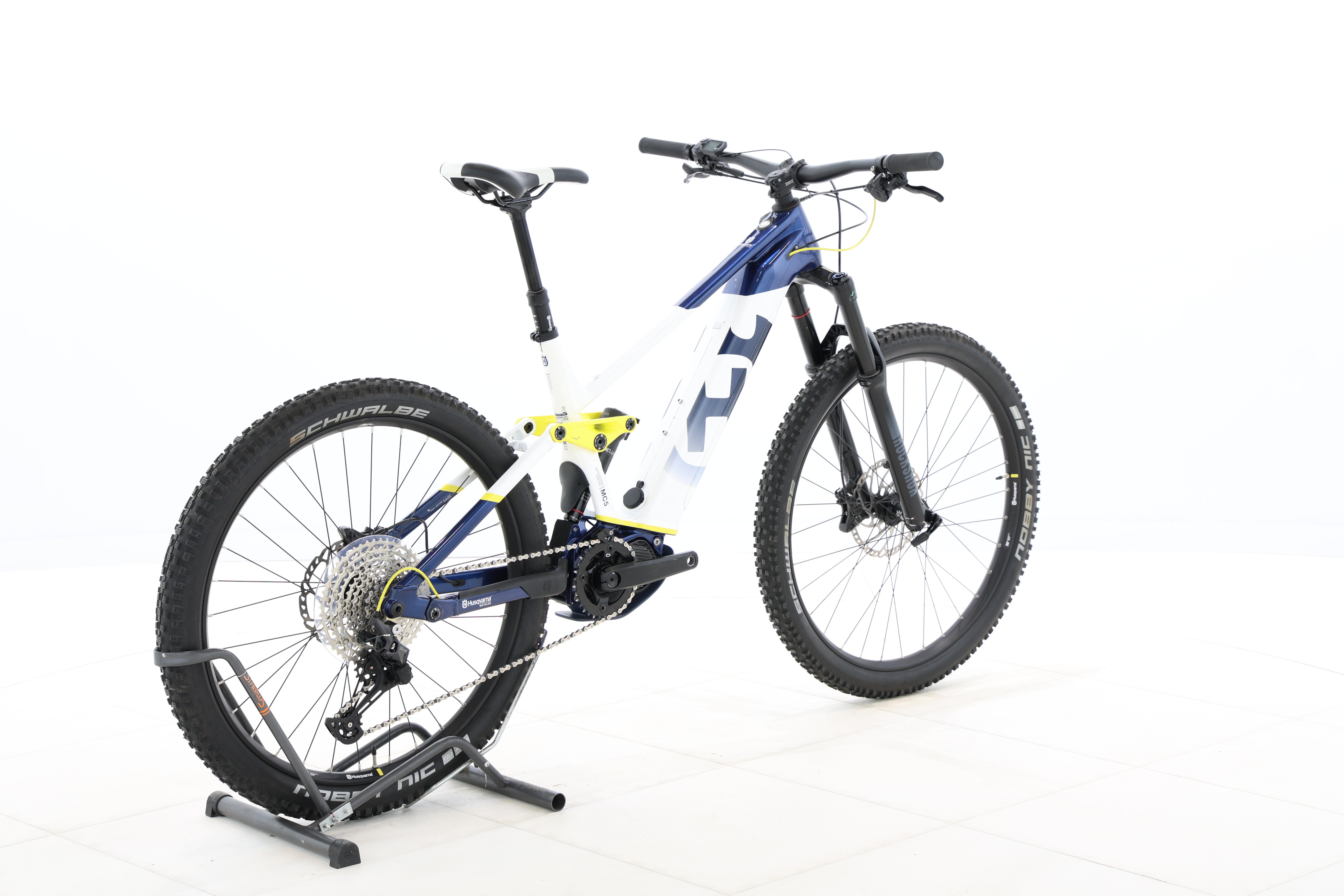 7d27da87-25d1-4e06-947b-cc587b19fbb5