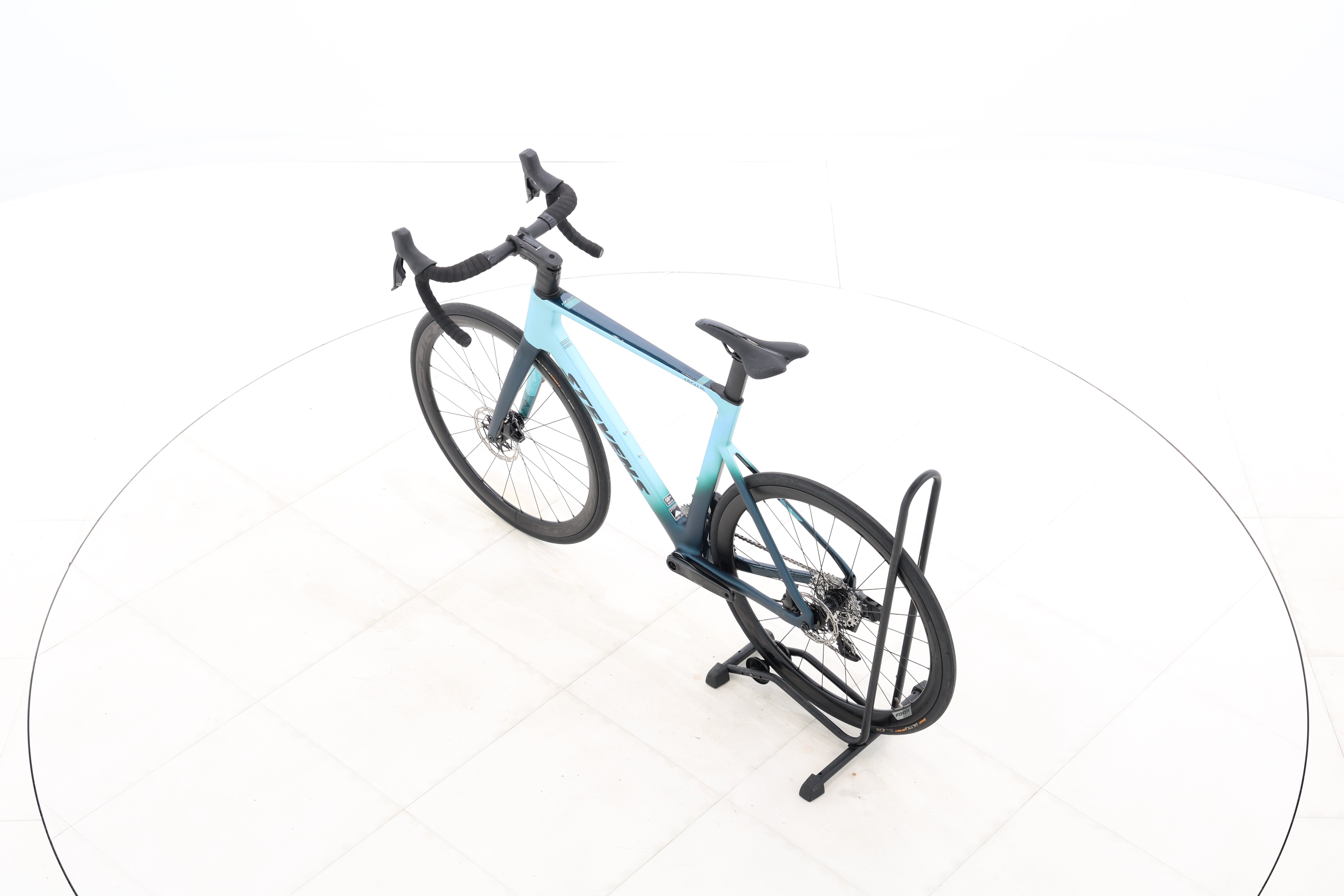 dcf09b66-bff5-45c1-8c0d-389858274933