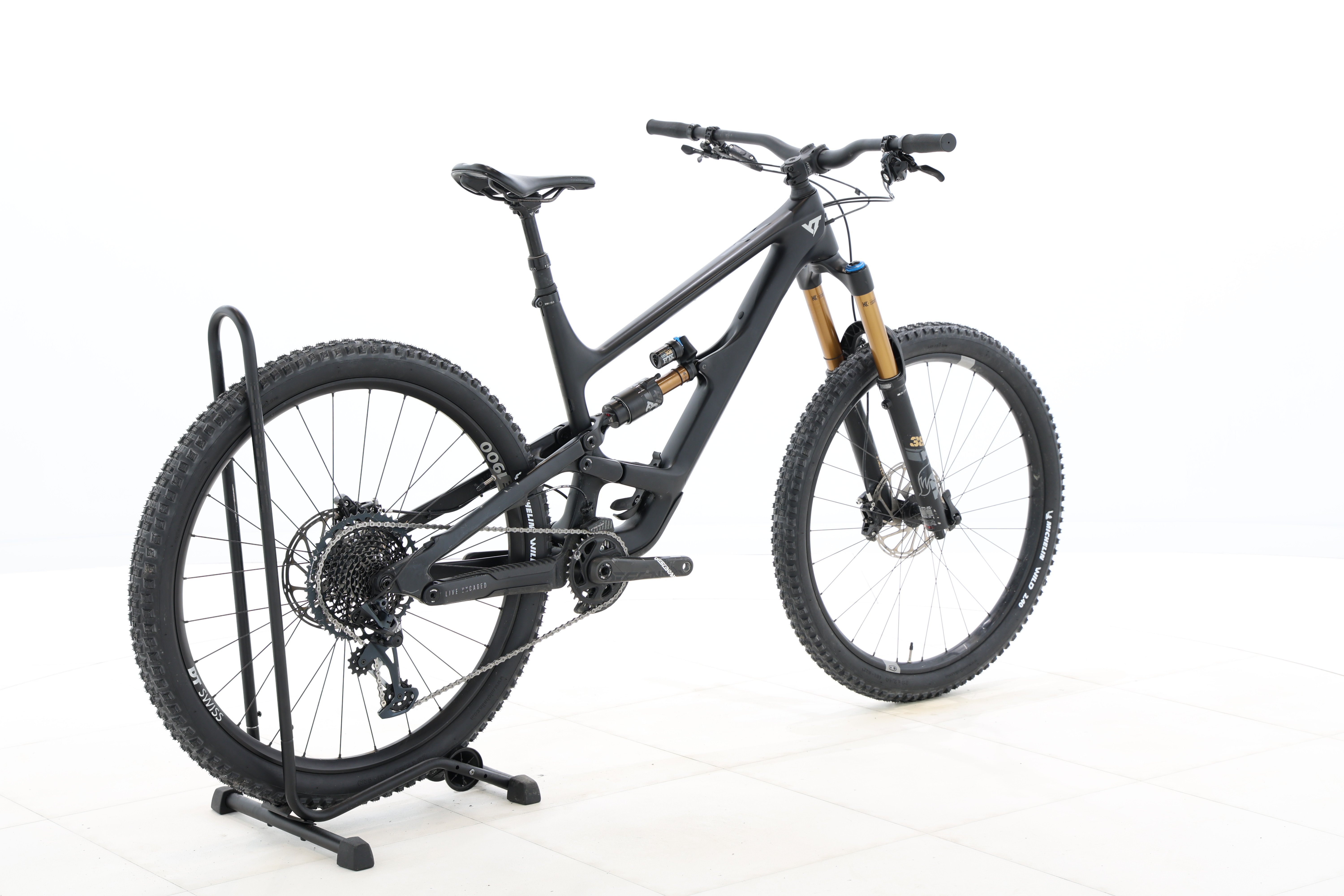 5de9abd5-31c2-47f0-9fb1-31bb6d5bfd48