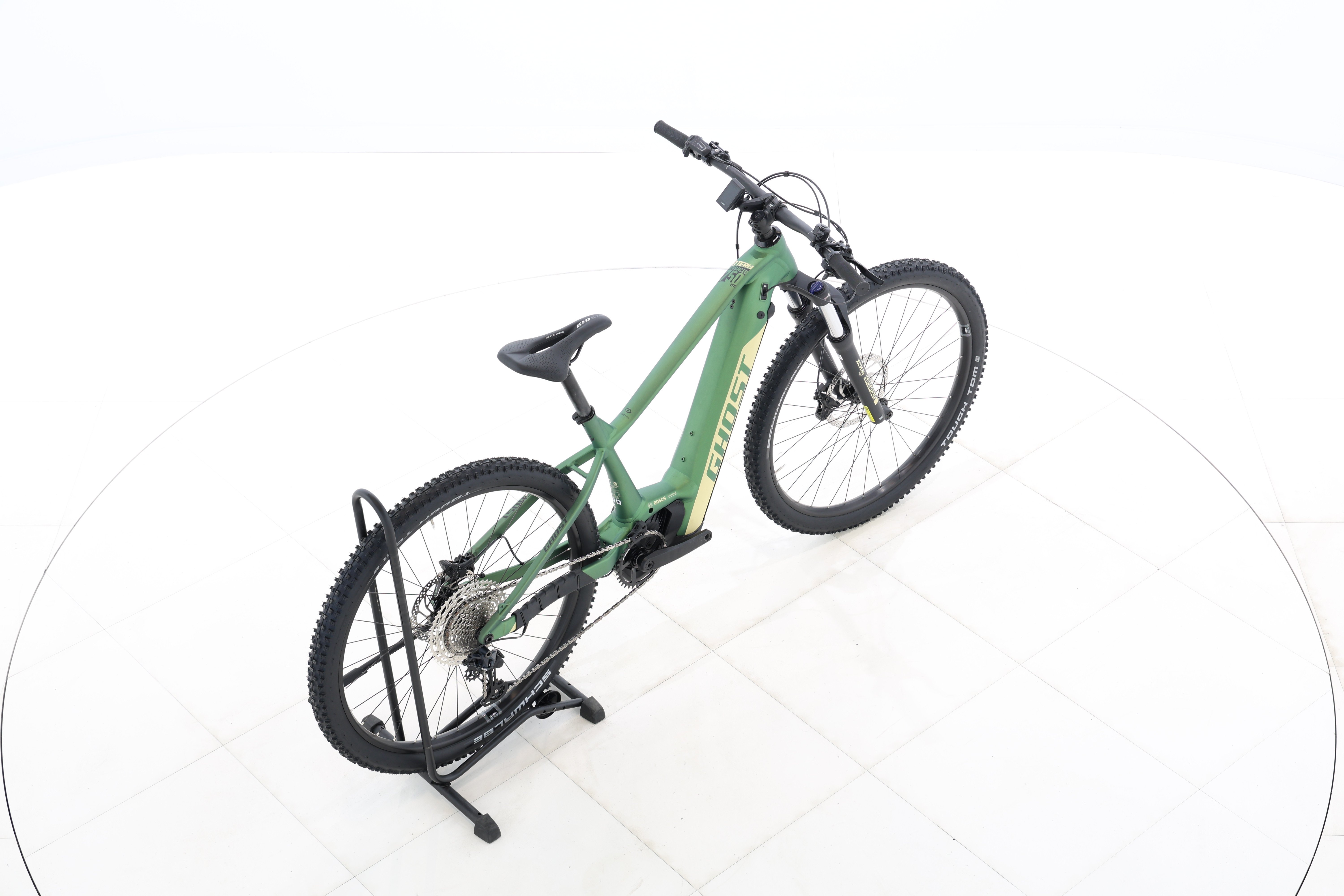 e0e1fcfc-f798-4c18-92d5-a8d7f9446b87