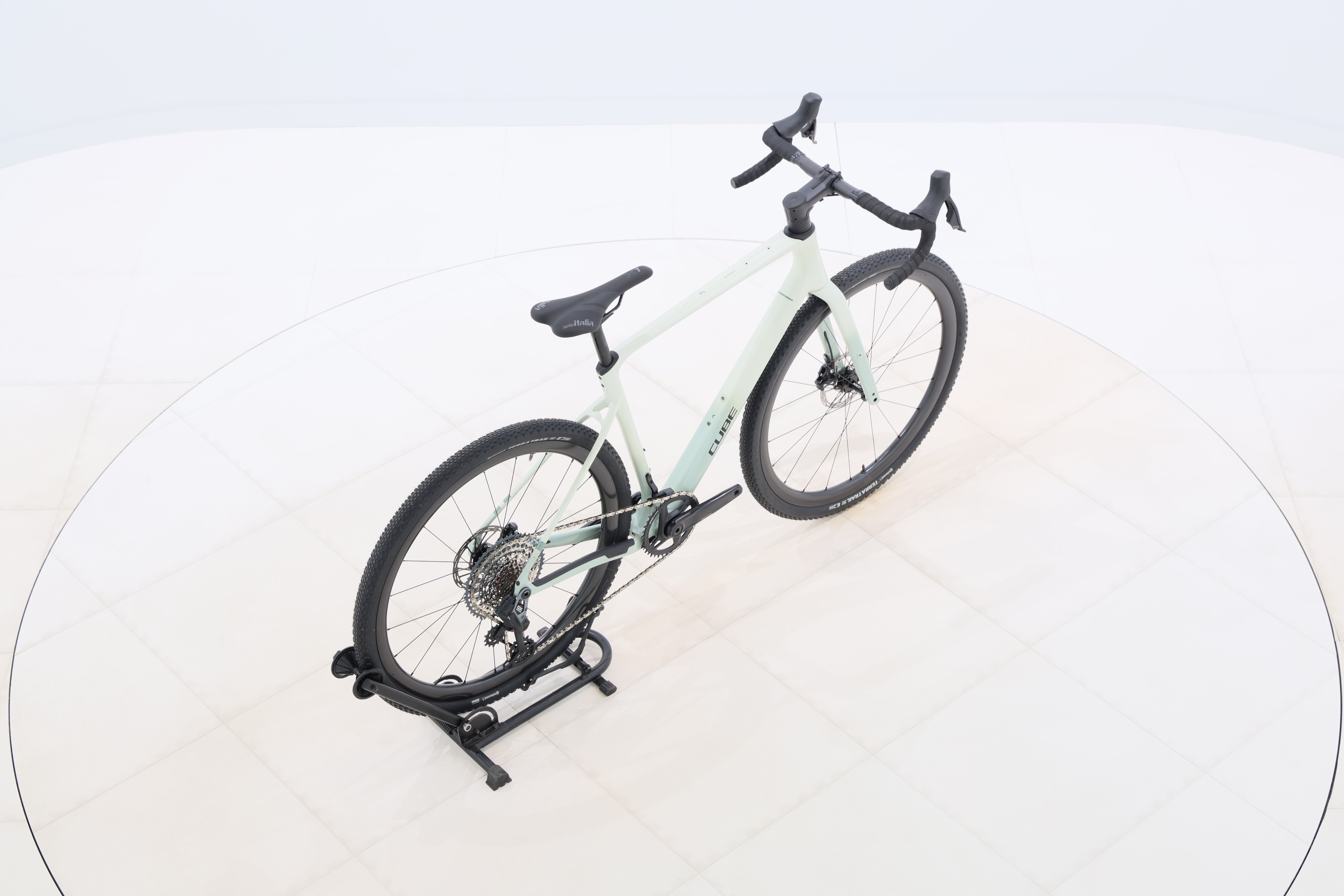 387aec47-6bd5-4949-8cd9-d1c6f5c18363