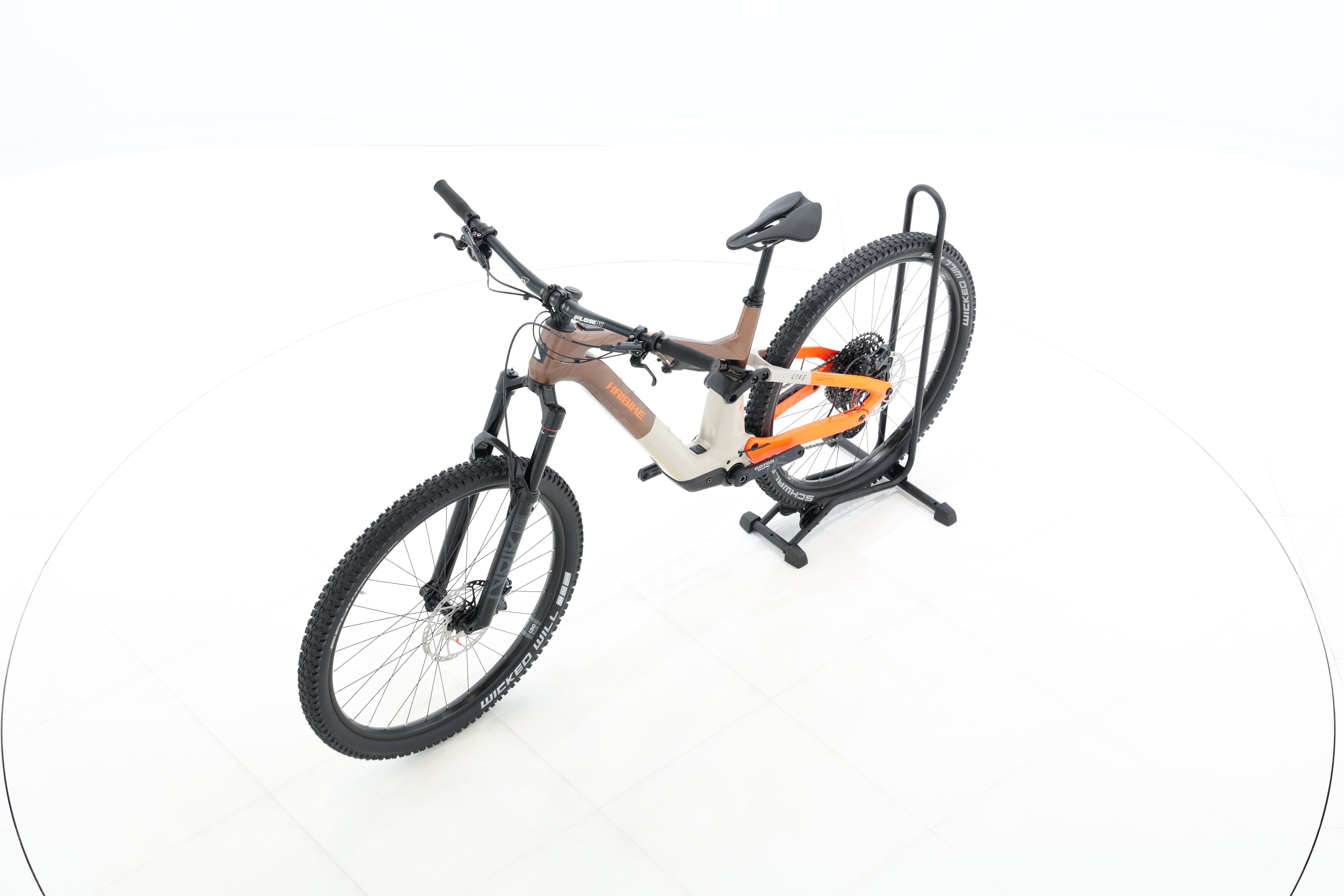 f1c4fd94-8092-4904-9afa-ce970e1a12c0