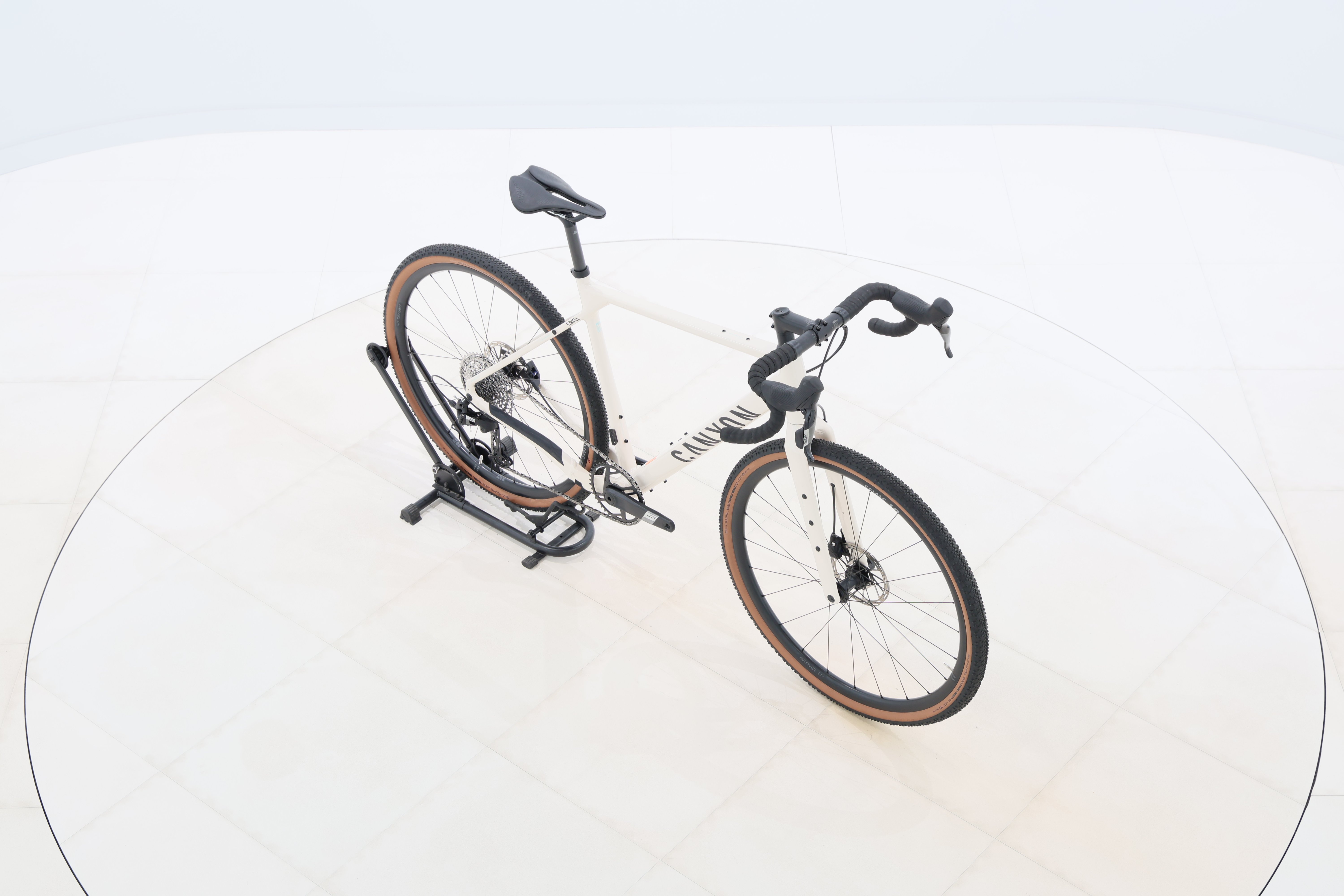 a94a8f6a-ee76-46fa-b92f-2aff97400c4d