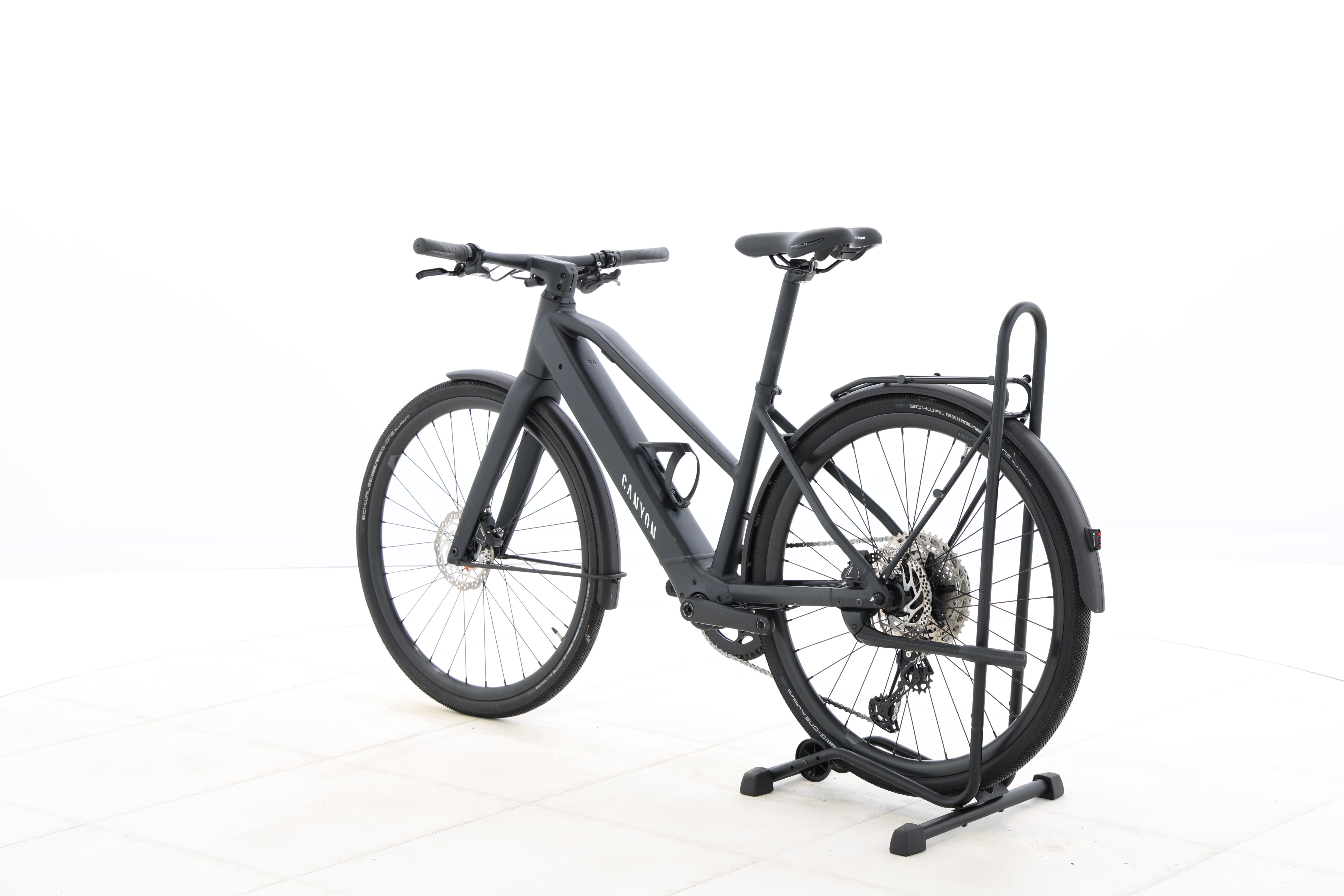 e953ff65-0a82-4c43-8d28-13b27d98a80f