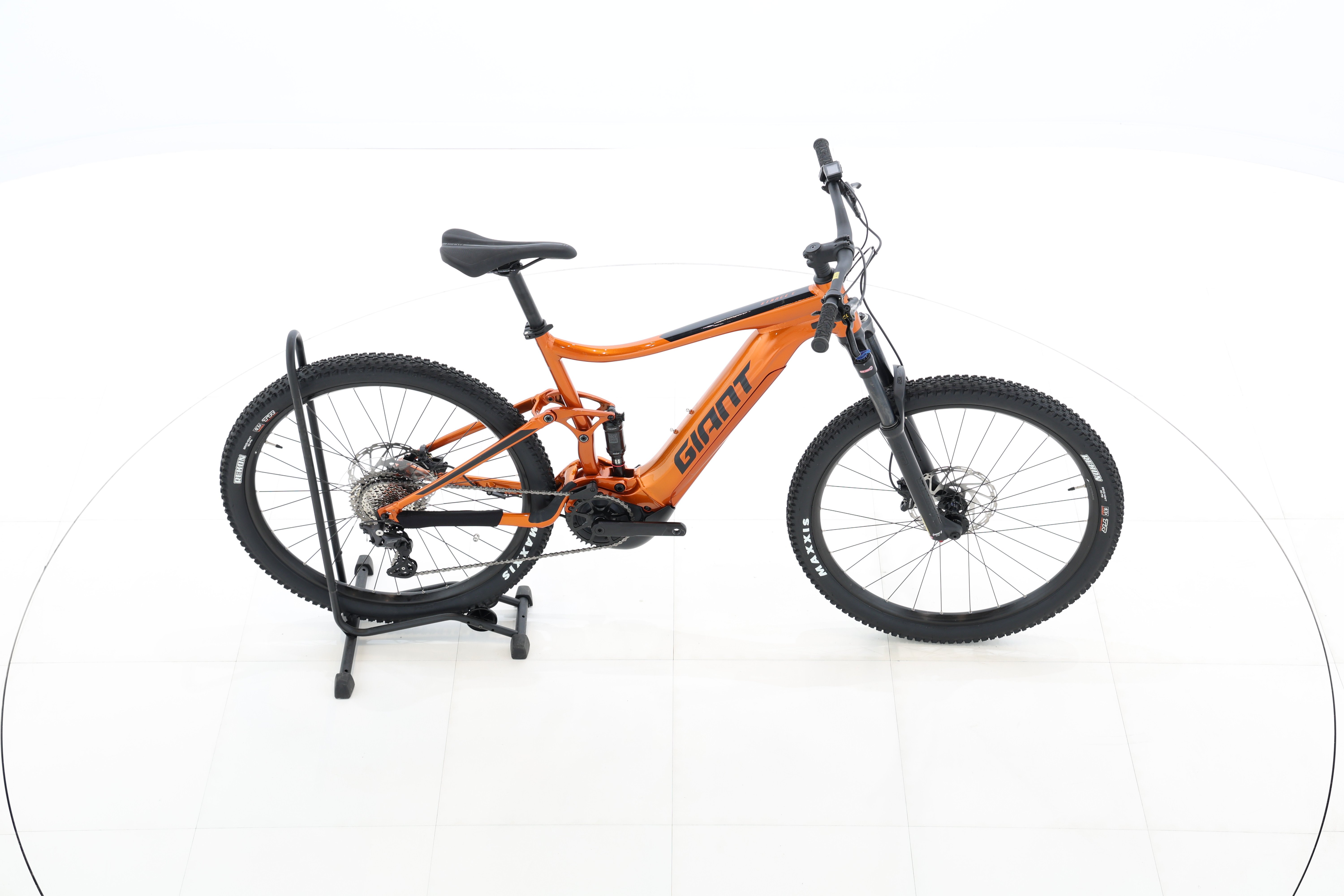 c720f06d-1041-4fd2-9d09-e26ebbb582a6