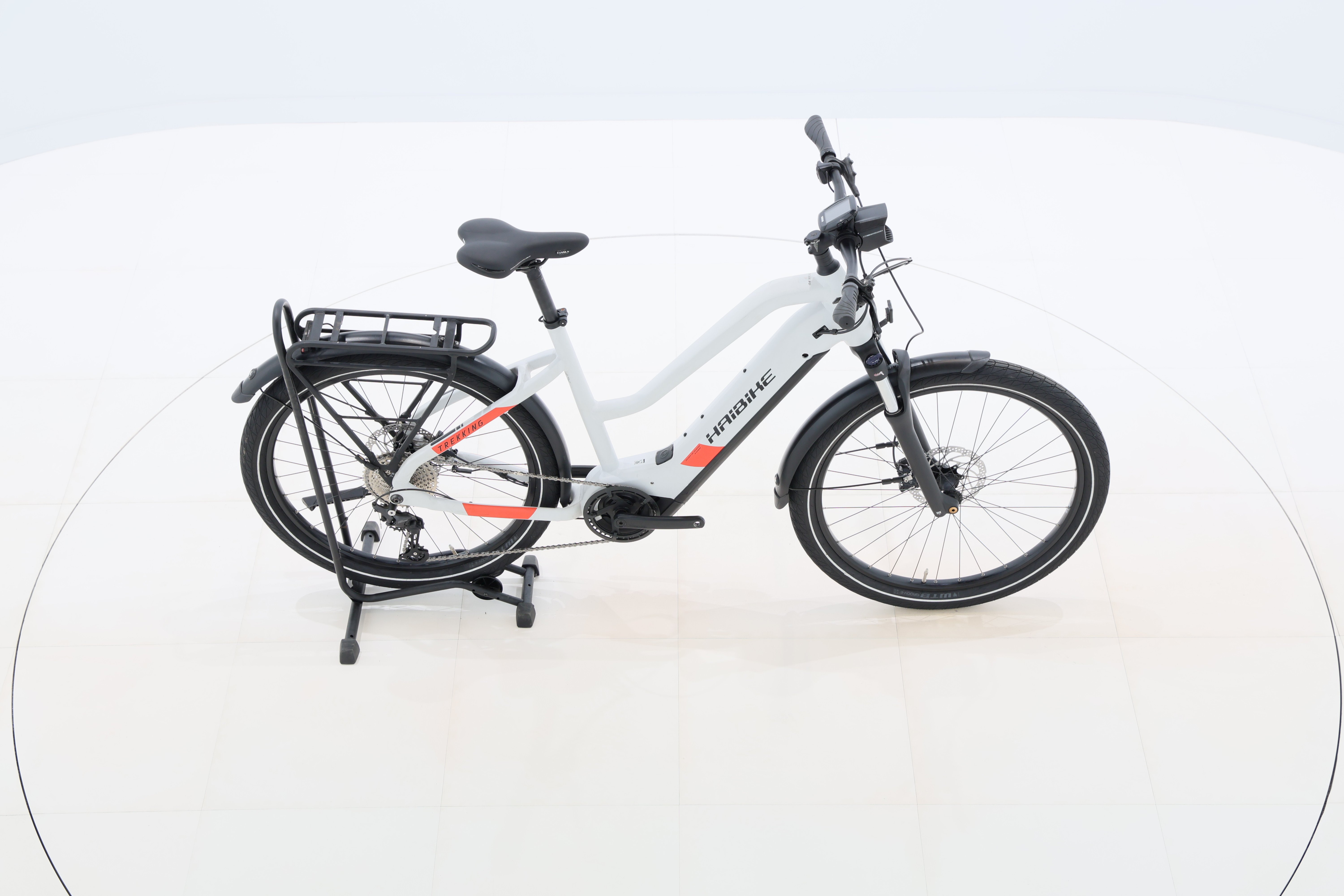 049222ef-59ce-4dc3-a28e-25f5dc3893c3