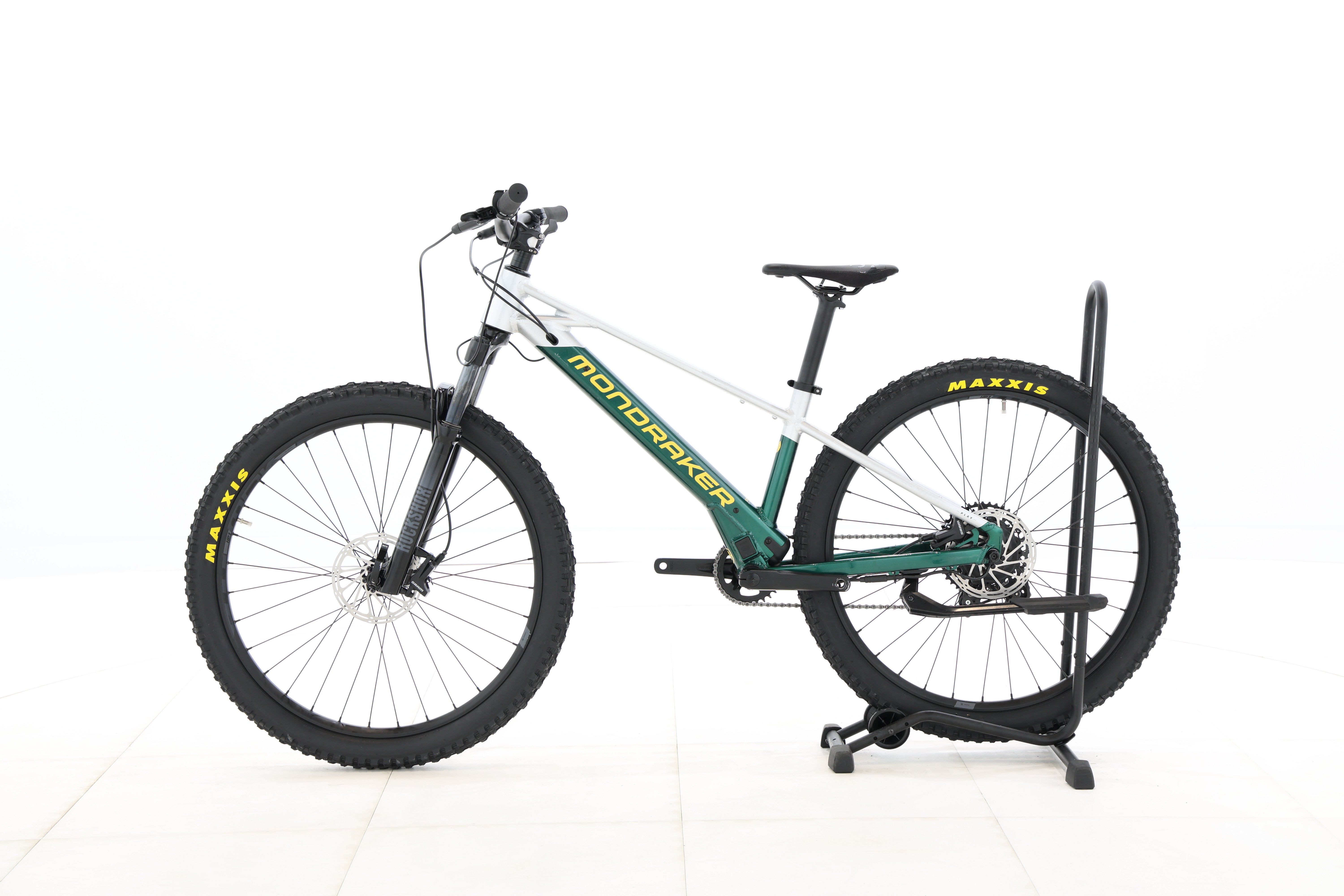 b66f7498-31fb-4422-9352-c5678f0c4f71