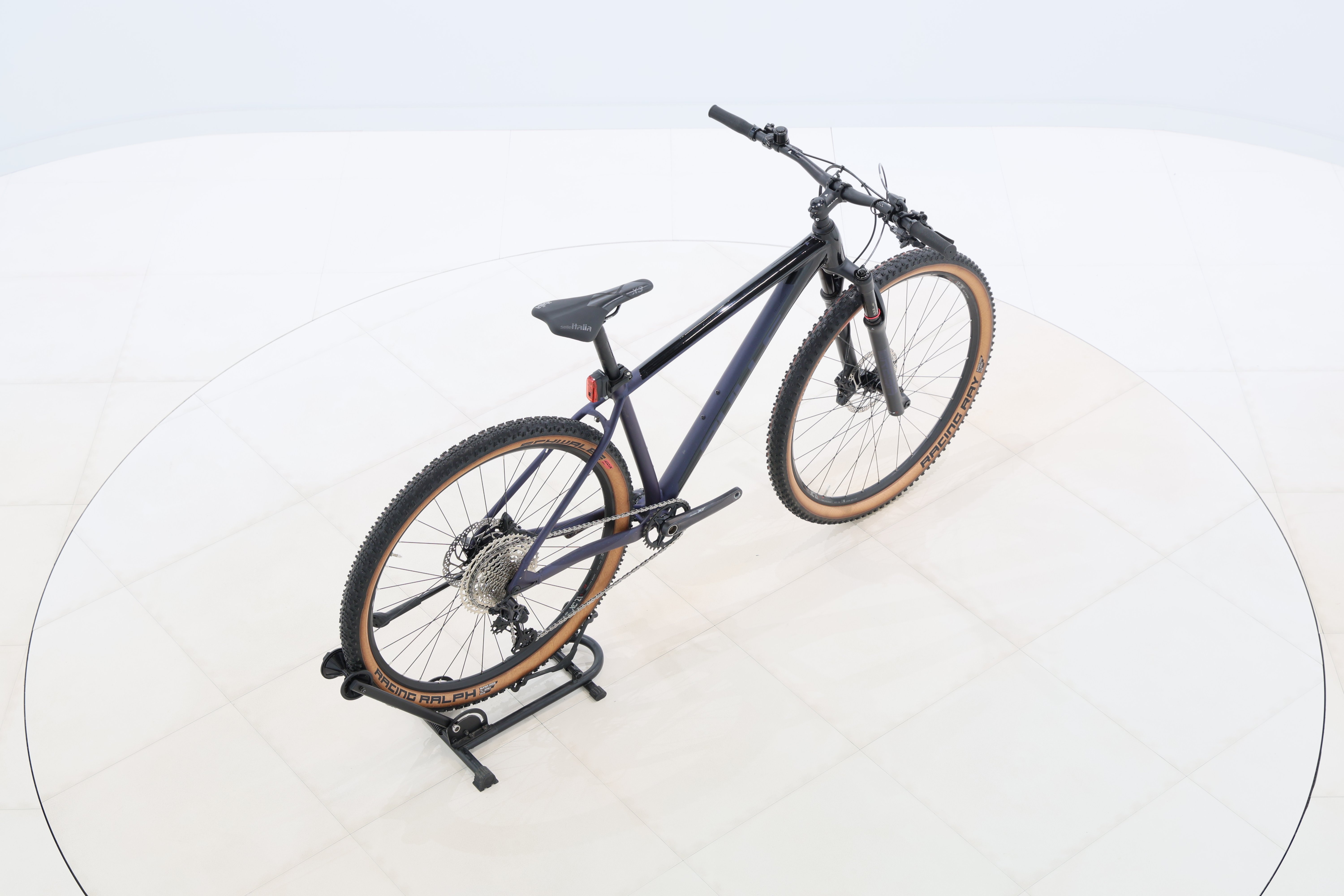 c9c837d7-3239-49db-8847-ca36db751474