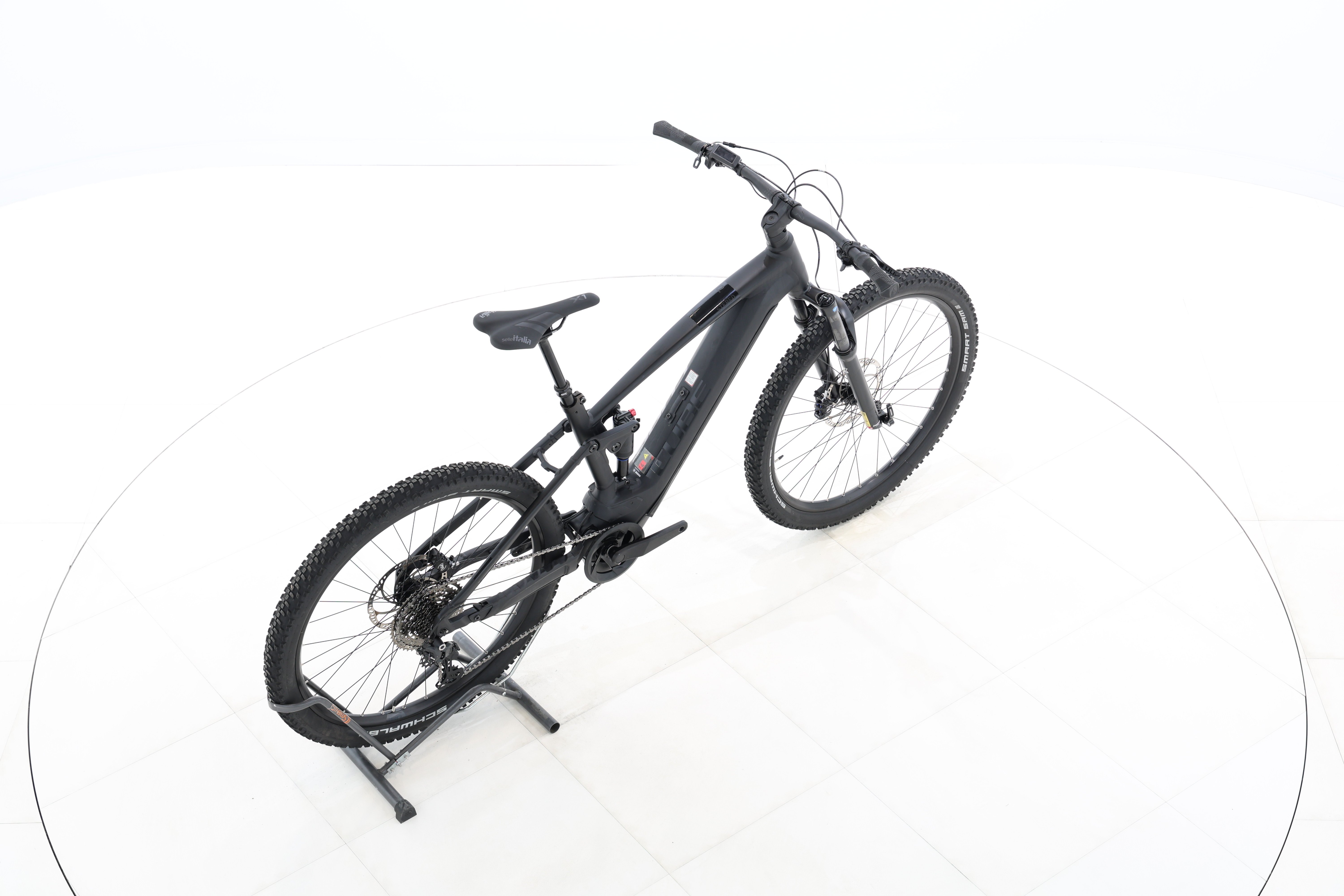 402c21ad-b475-467b-ab94-2378e25e84b8