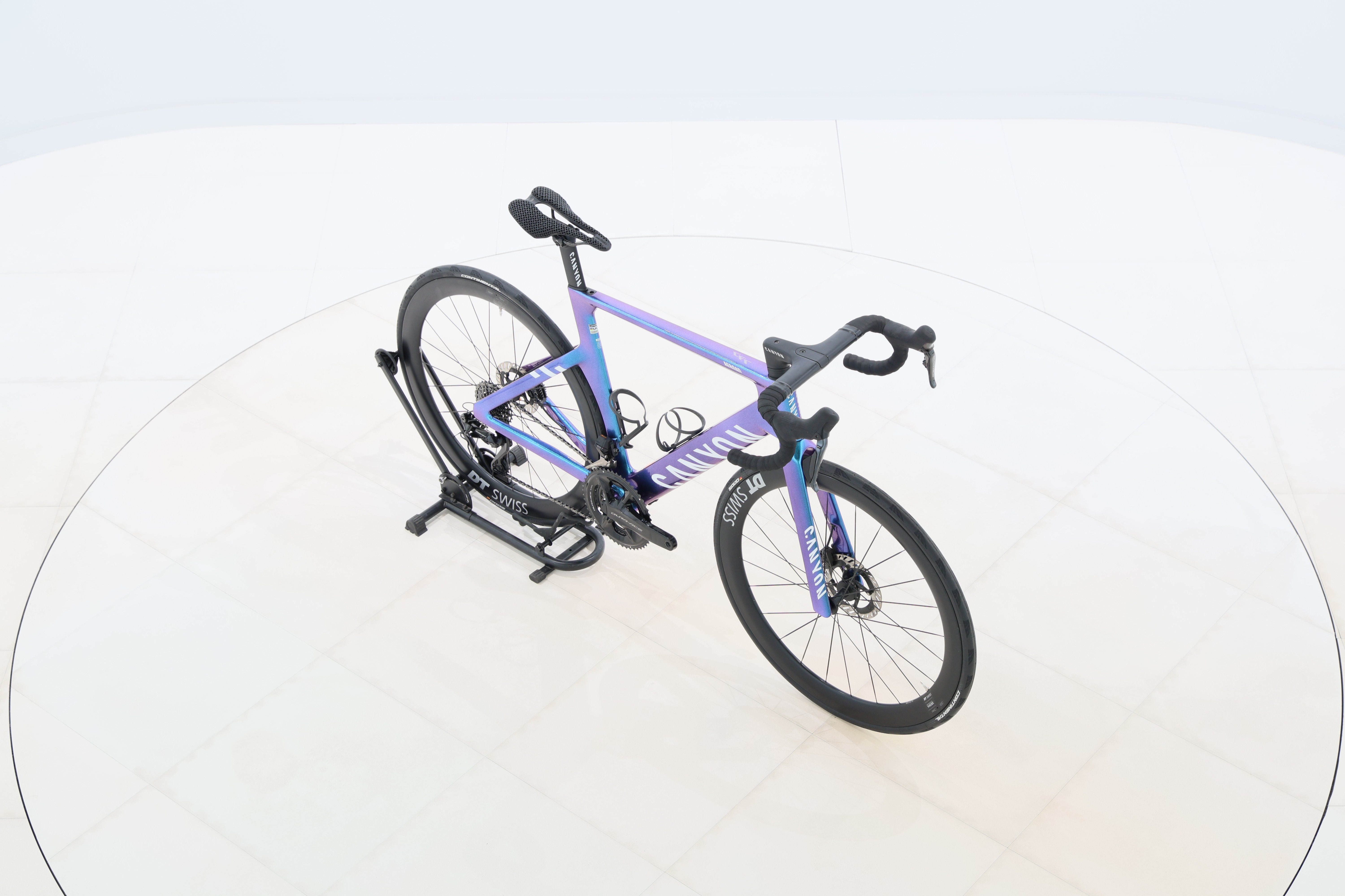 a6b495a5-730a-42e5-80a3-6a01161cd136