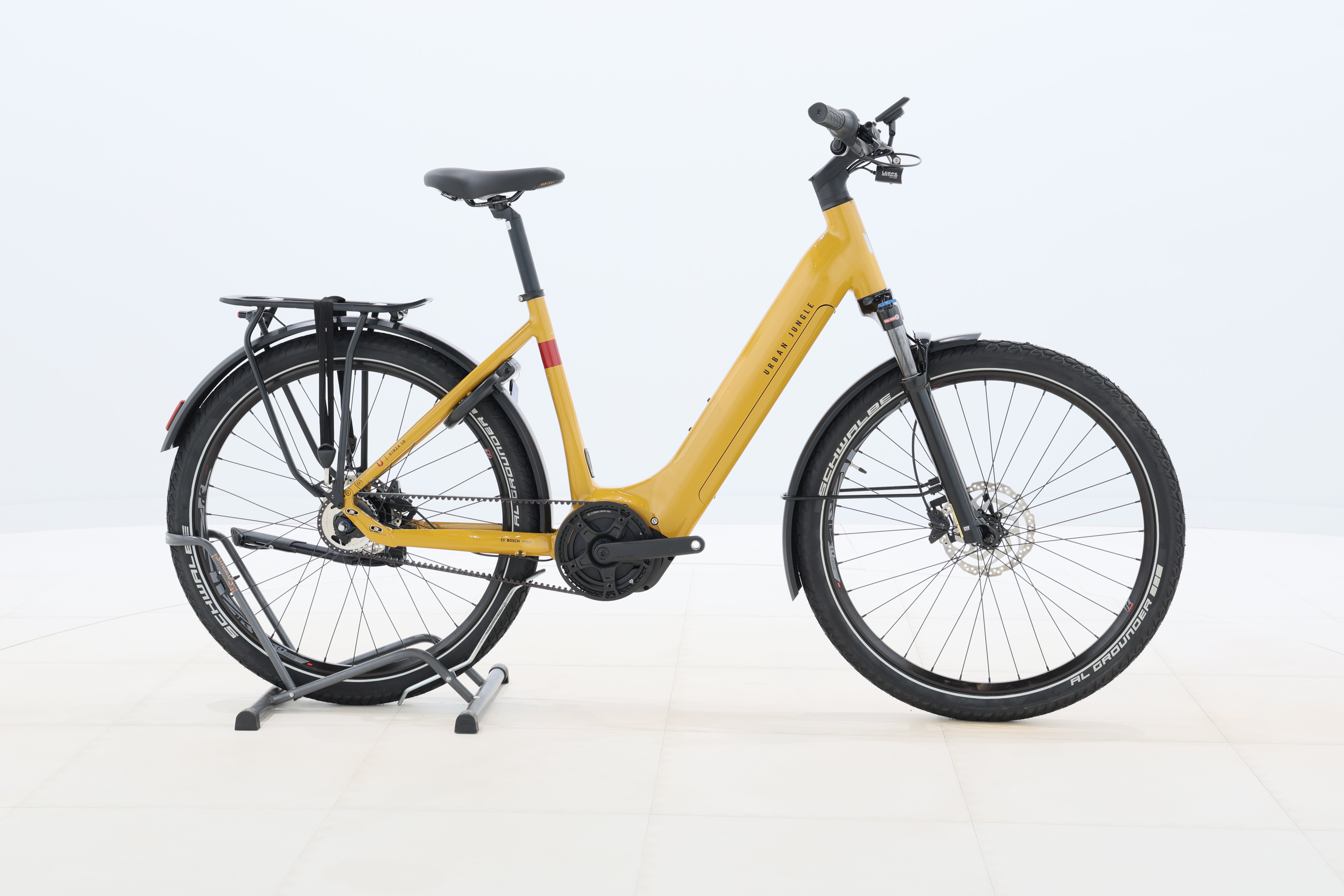 c989b0db-e47e-4cbe-8683-c4975035d38e