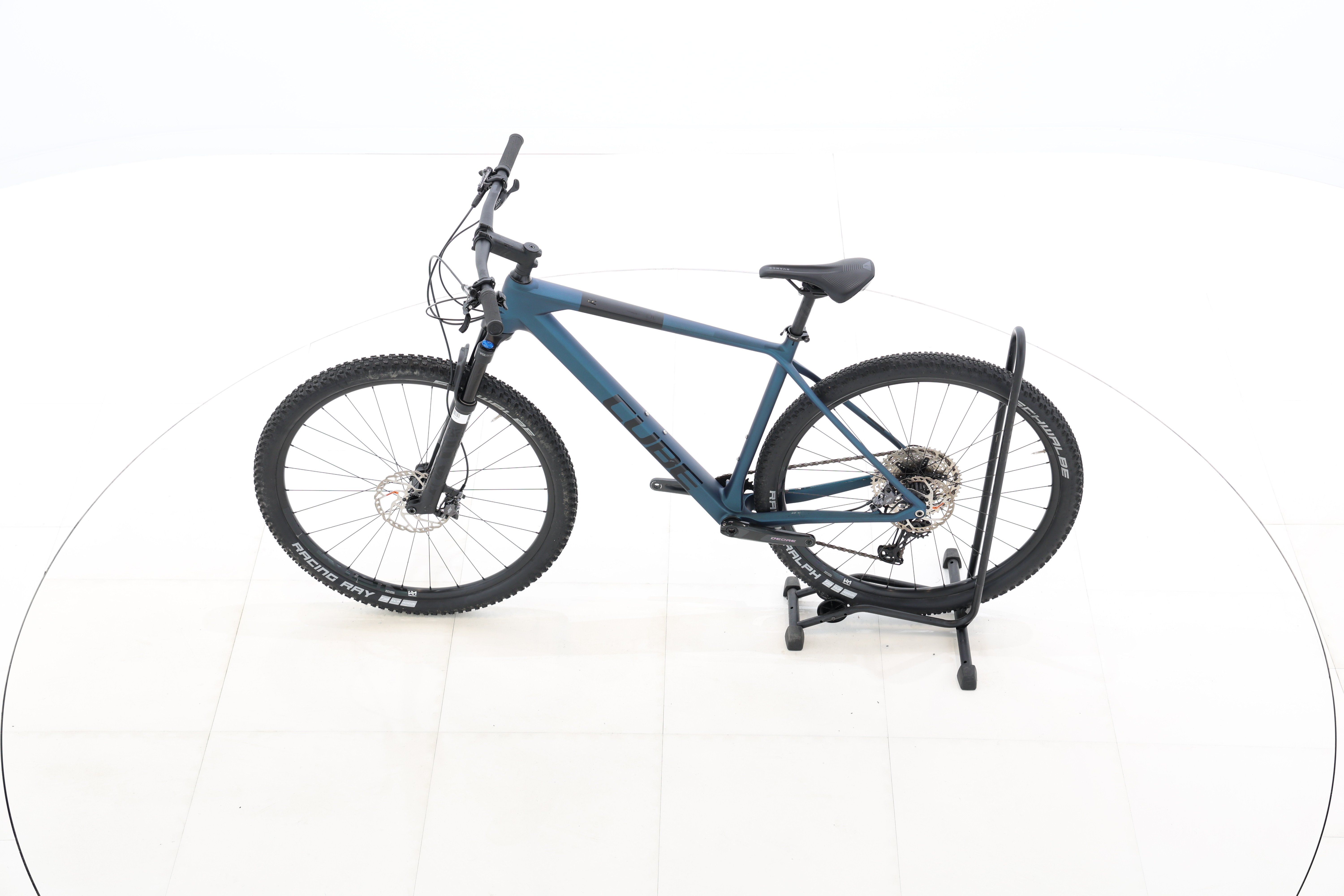 d95ec066-425a-45e8-98b3-ddf843894d85