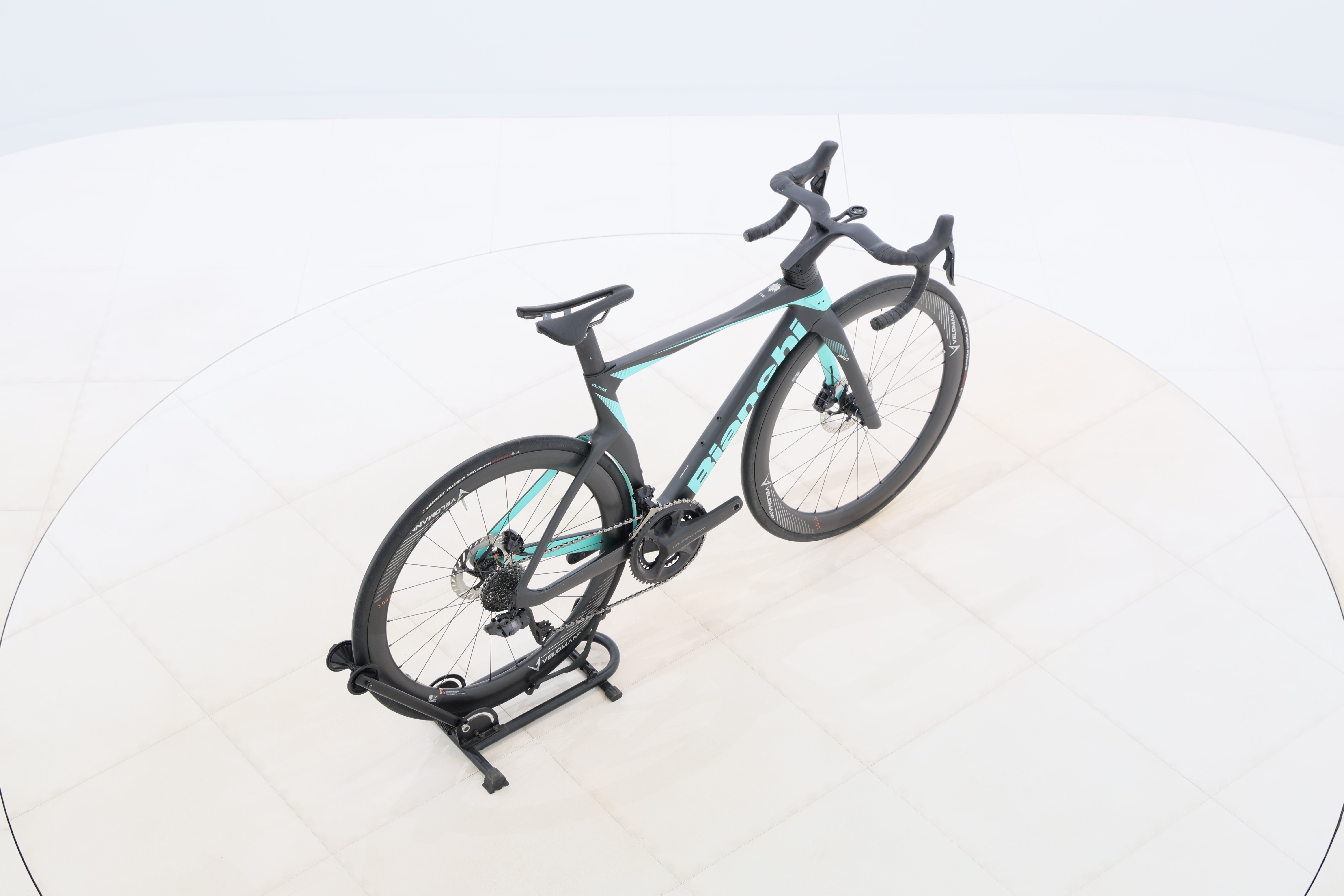 eb0dfd76-c541-414d-9980-778a9edd6ad3