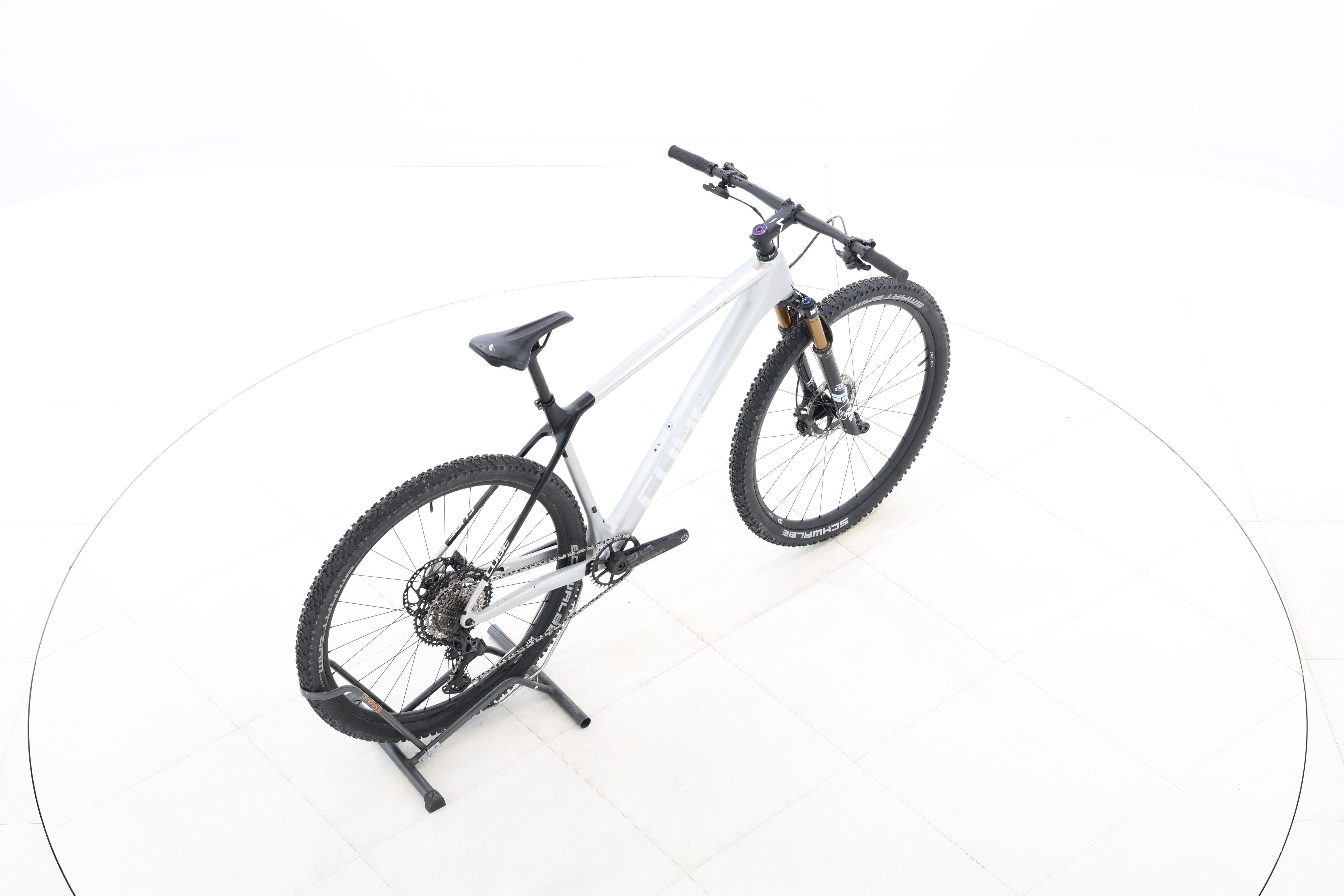 accb8be3-ee0f-4aca-982d-95d4af5bb824