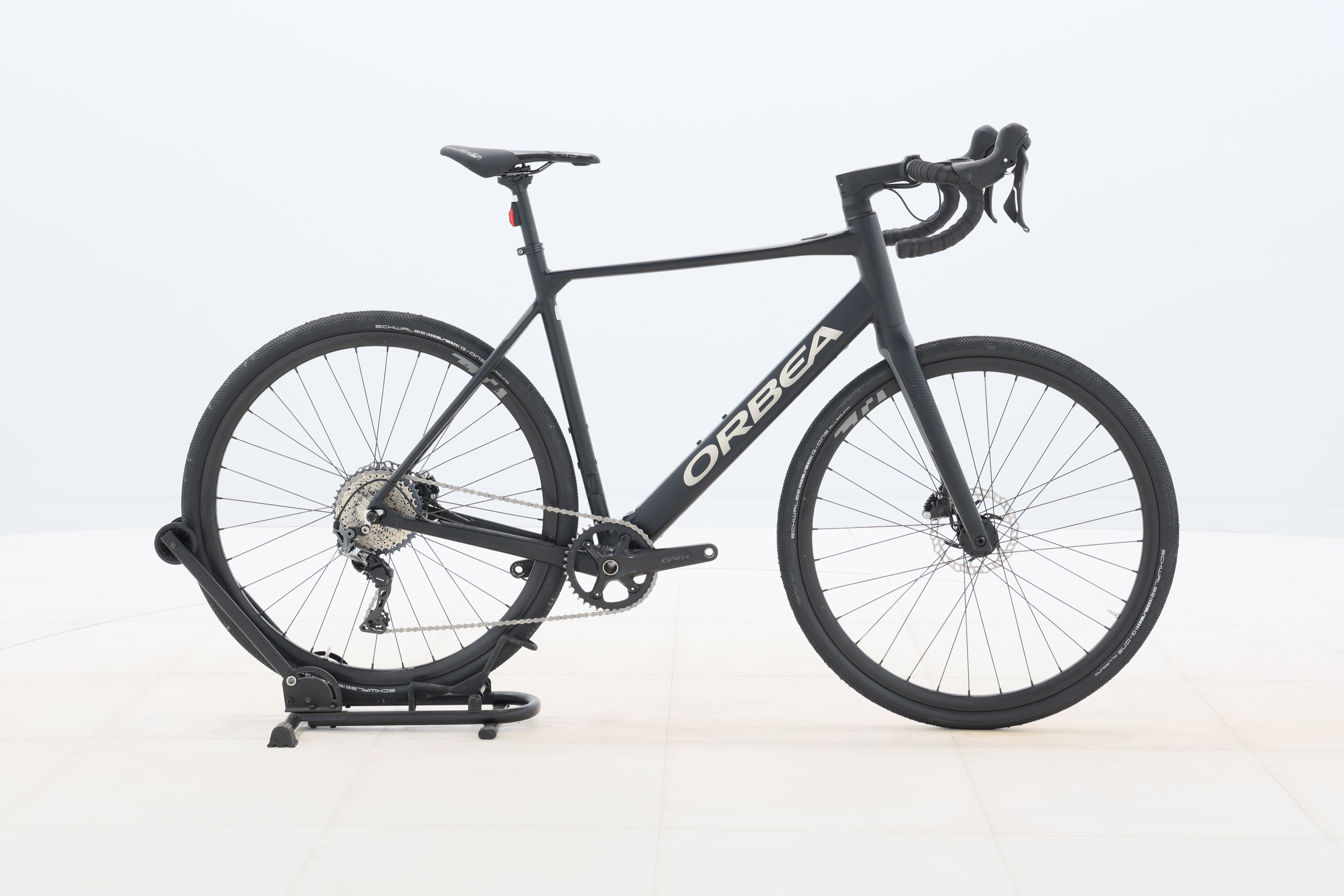 9f41a6b0-9d6c-418e-8954-a05425b96407