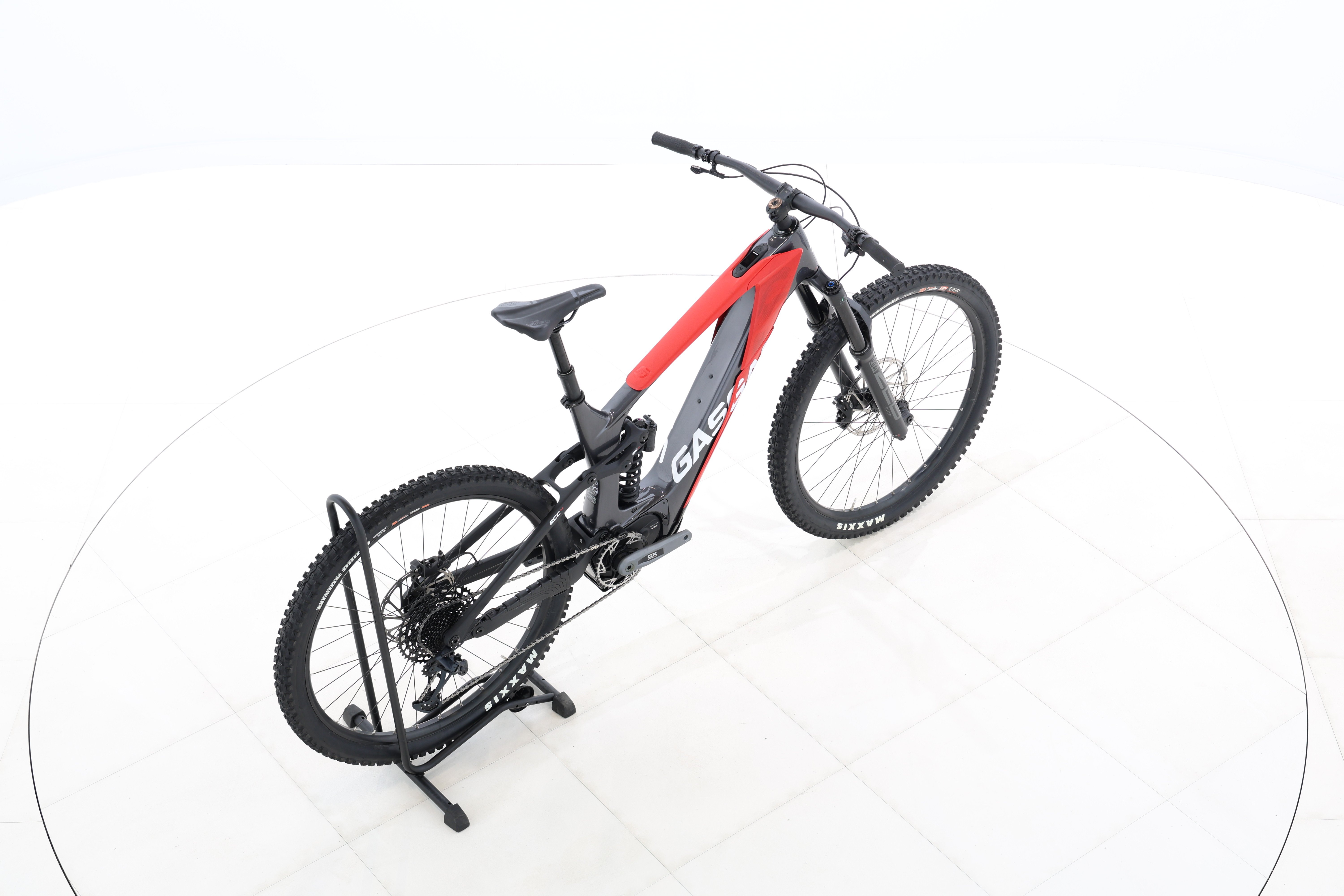 f549a3aa-796e-48c7-97a6-bd0a5b38f924