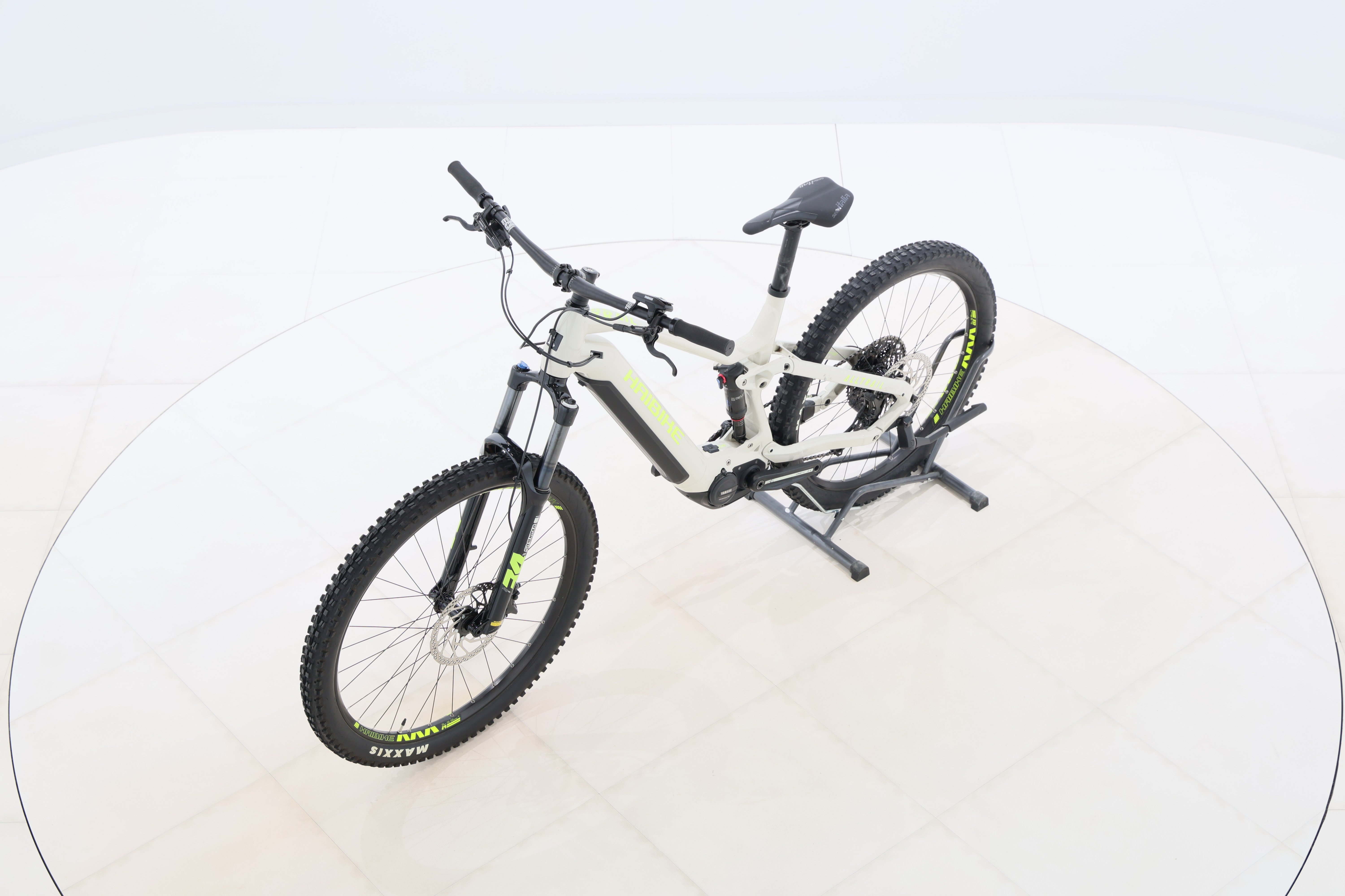 2997d9c9-35d4-4e76-9a26-abb4ad69999d