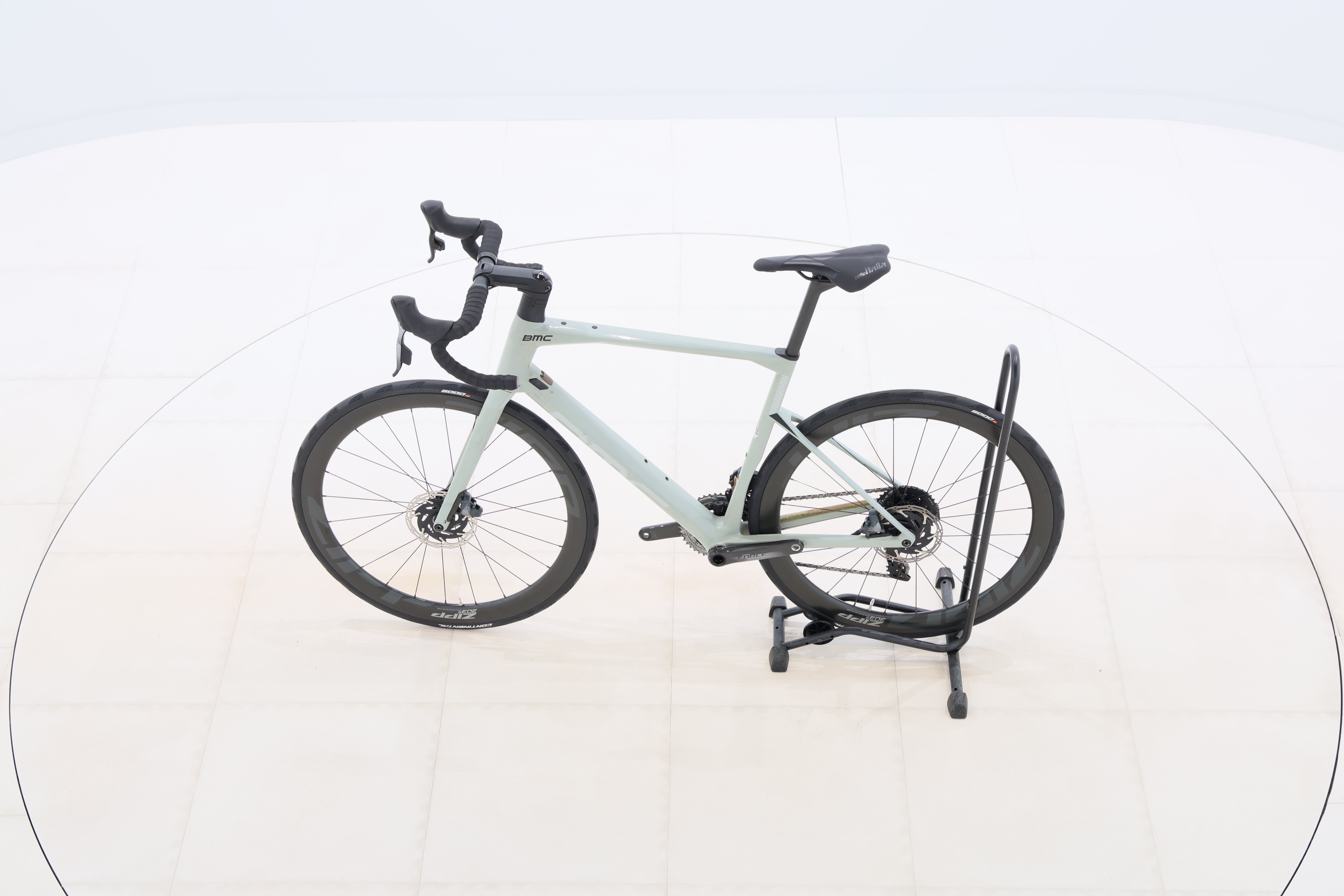 5cf007fc-cd12-4039-befc-7bf742e5723f