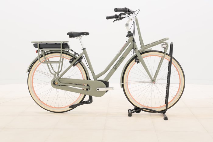 Gazelle MISS GRACE C7+ HMB 500 2025