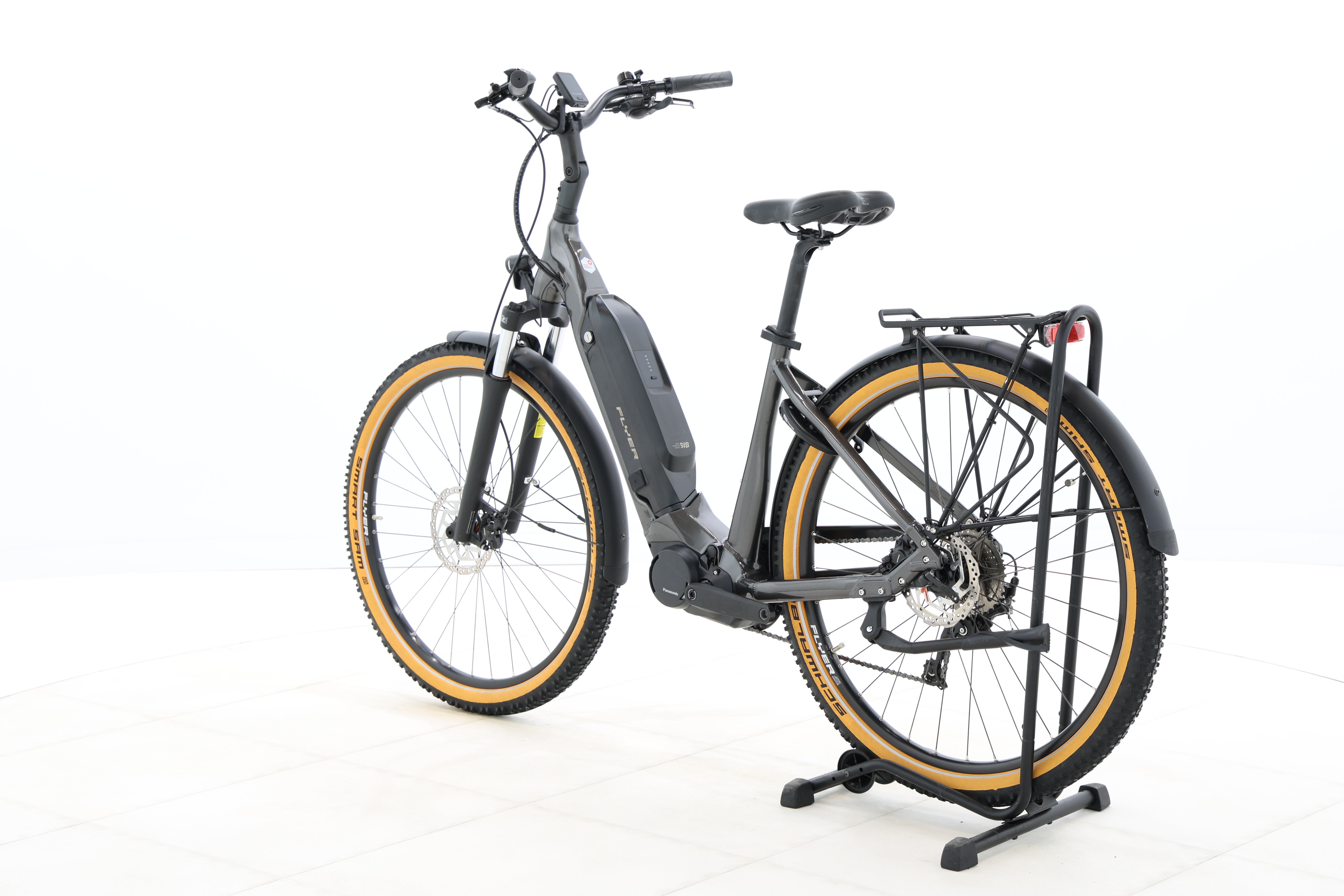 a9a3df28-9a8c-4feb-b144-95a39c0f2232