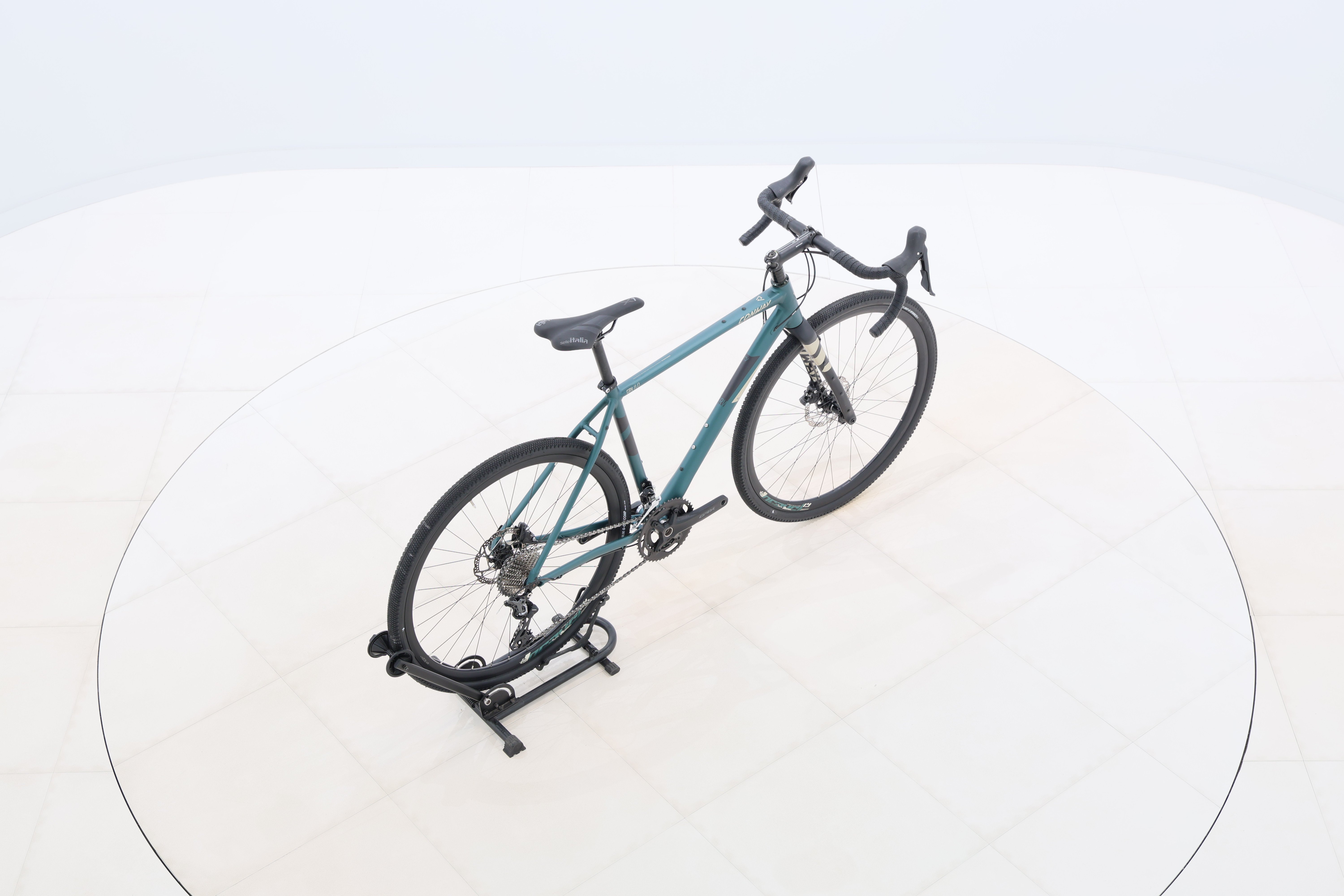 53bfd502-f648-4d92-973b-be00b4a850b3