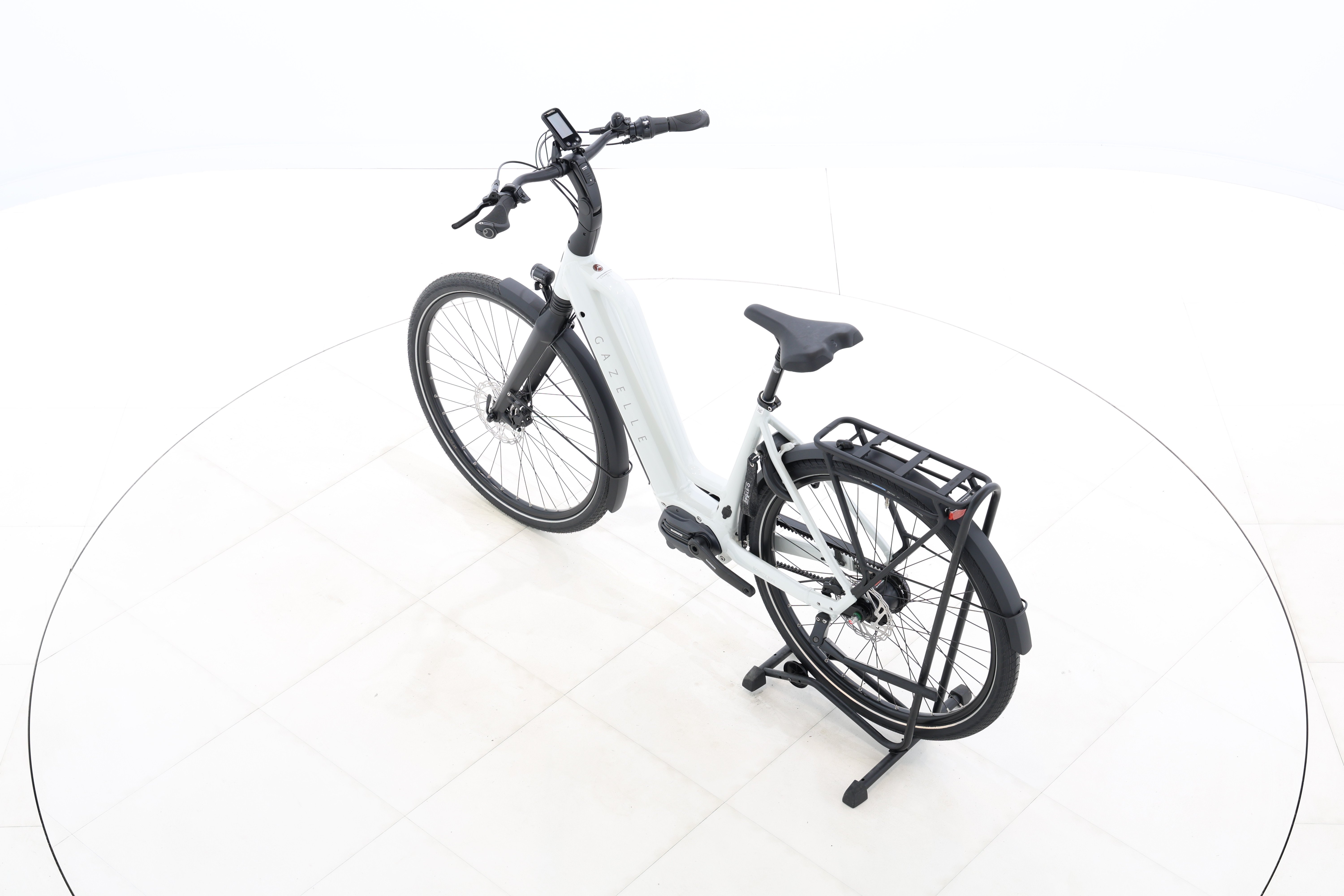 3881a1b5-232a-44cd-936b-6a743aa67afd