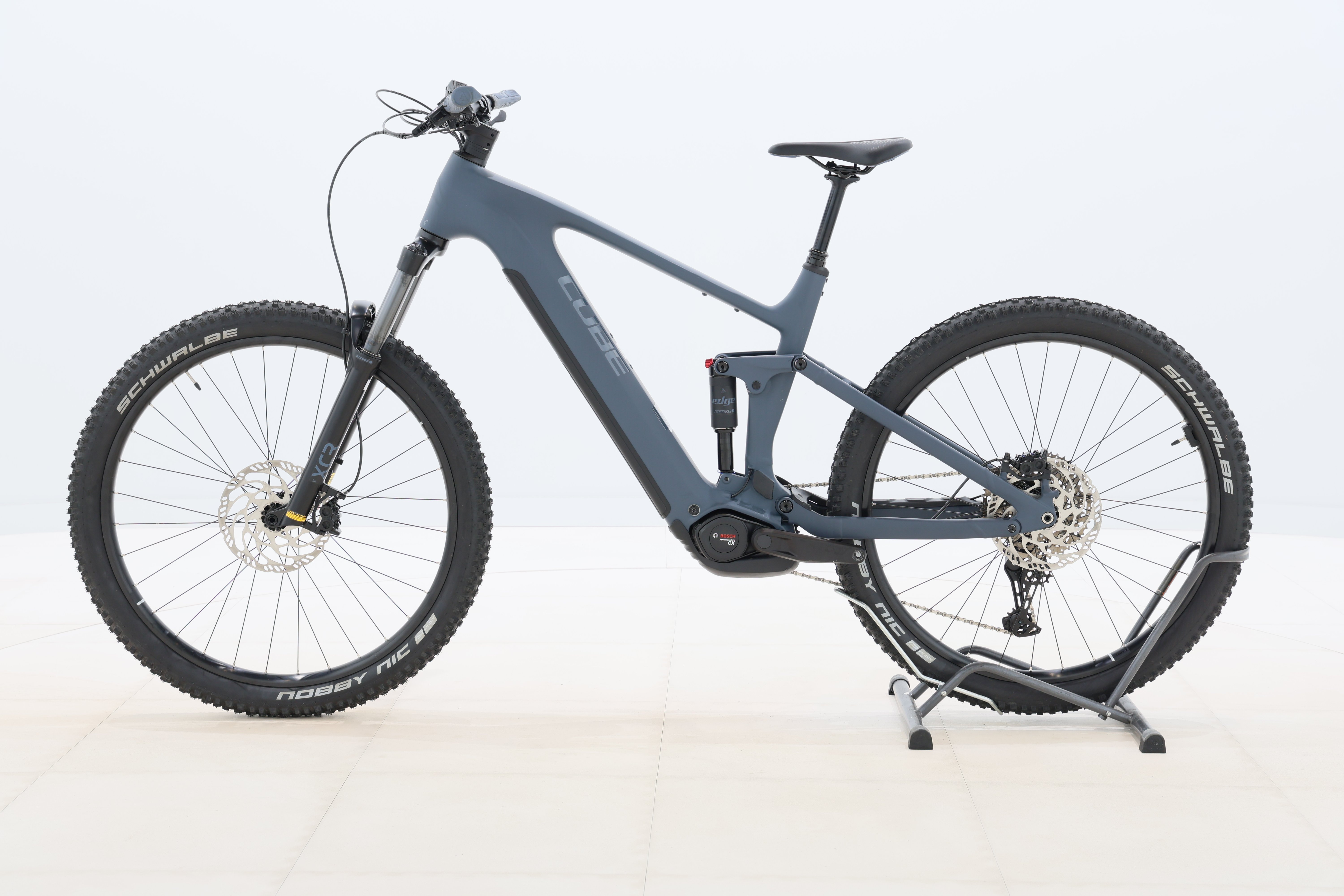 bcedacc8-1f31-4d55-b7fe-4ce12d2896cf