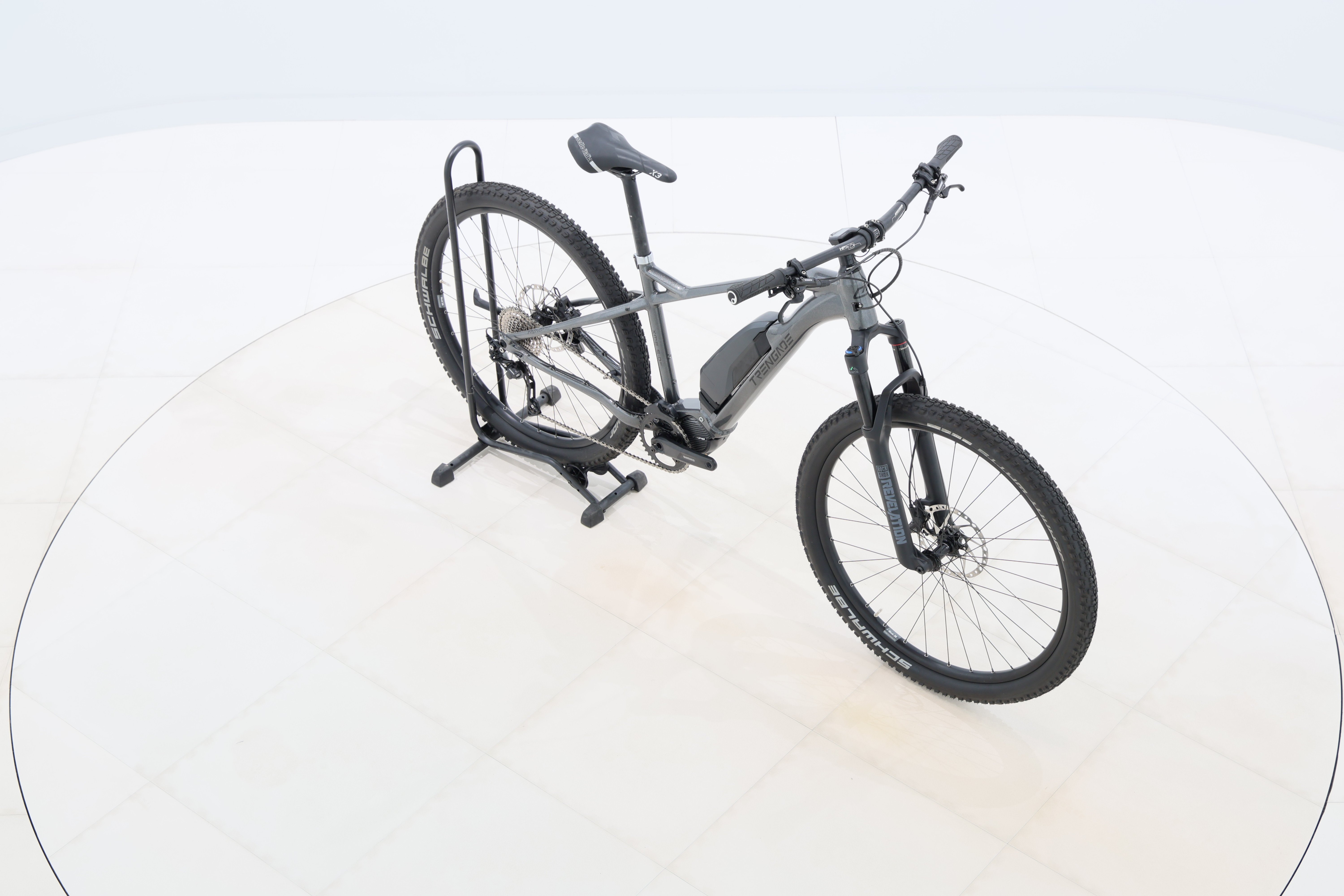 d8ce9a36-4b0c-42c6-a347-878382b450ca