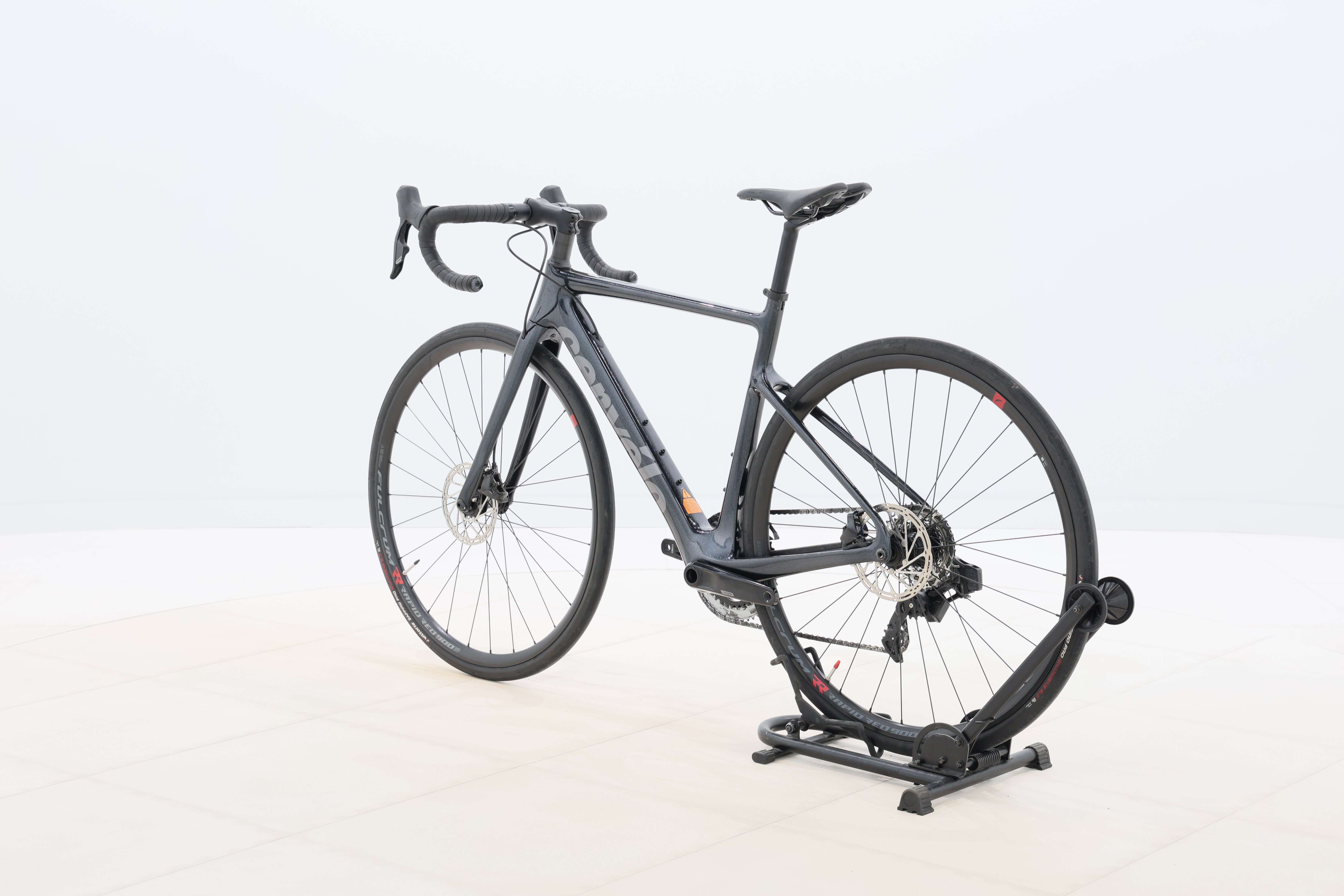 73e894bd-36a5-4998-b14f-a891e052741a