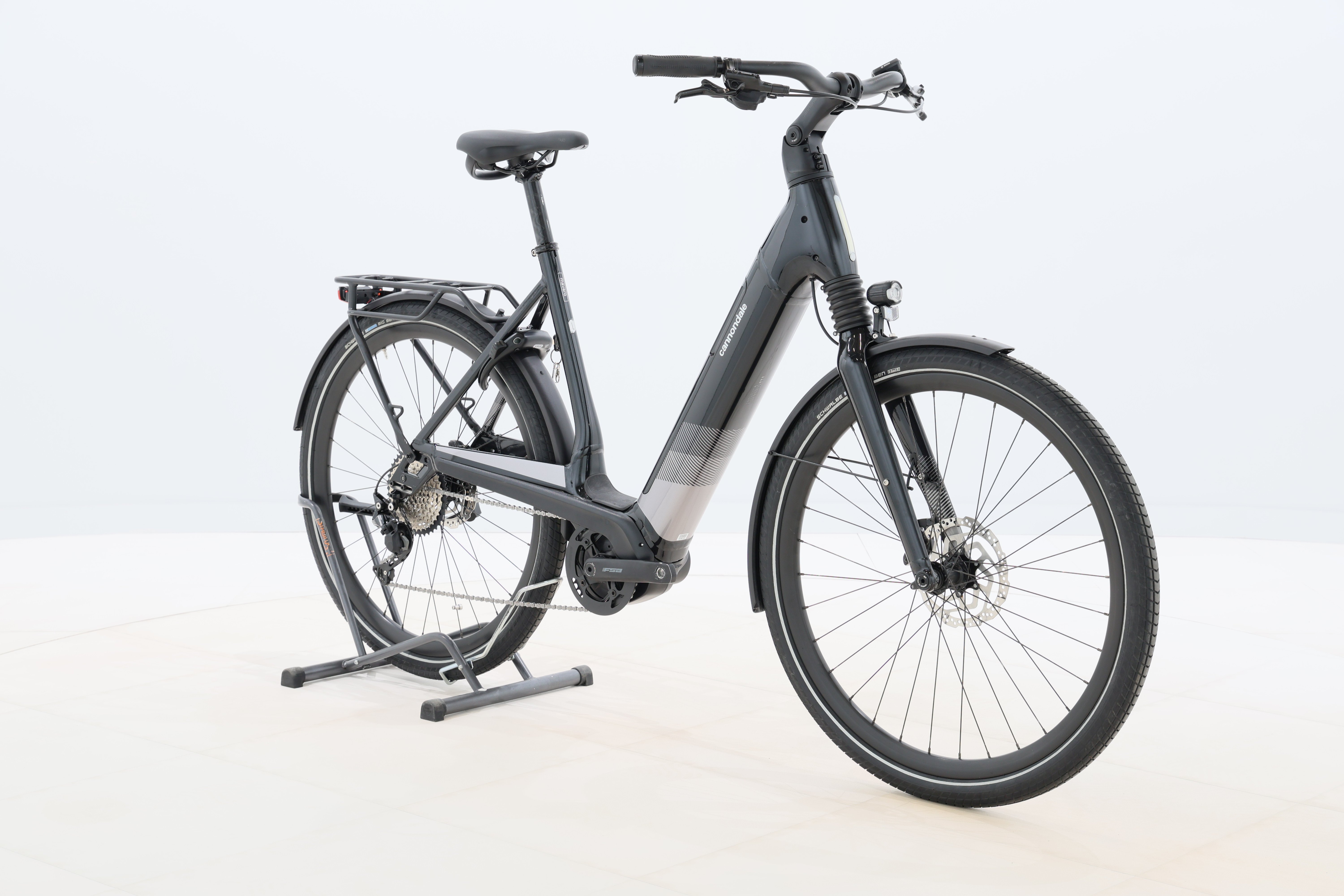 cec4eaa8-ffb7-4b85-b4d5-239ee2036ec3