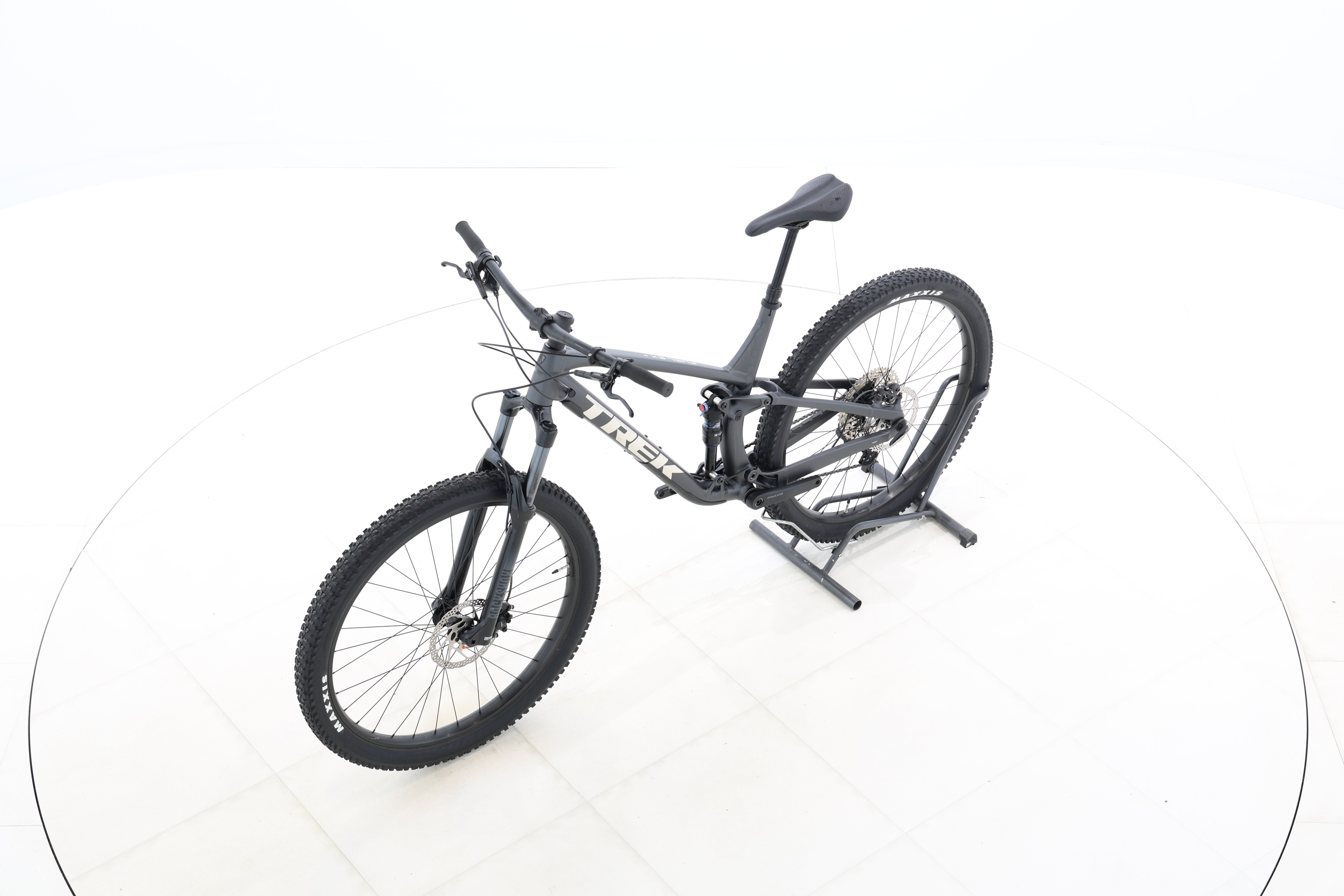 ef84a2cb-7d54-4a80-bdba-e2a5e48511cd