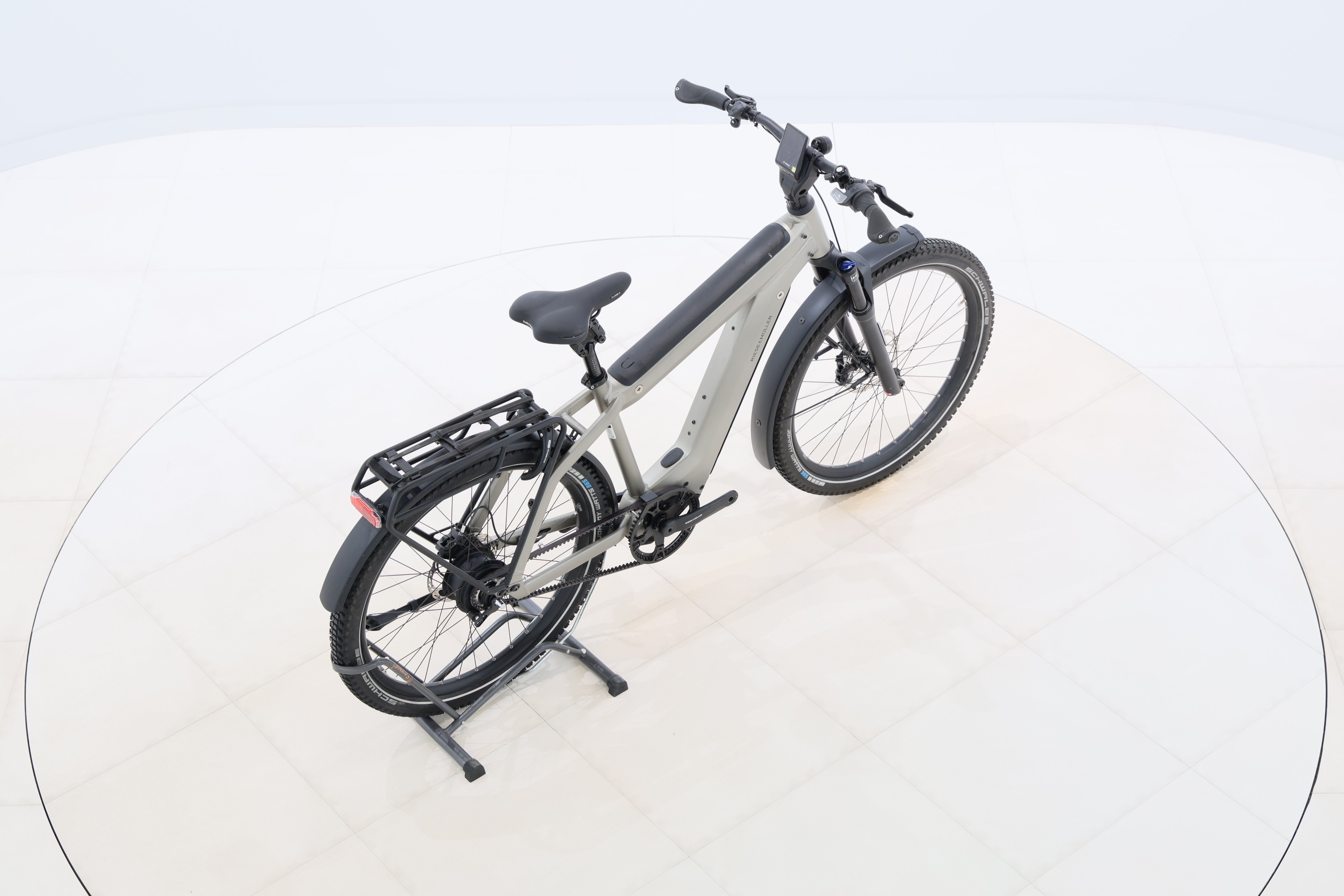 3ff05a74-e5fc-41e1-83ac-e14e66d49c6f