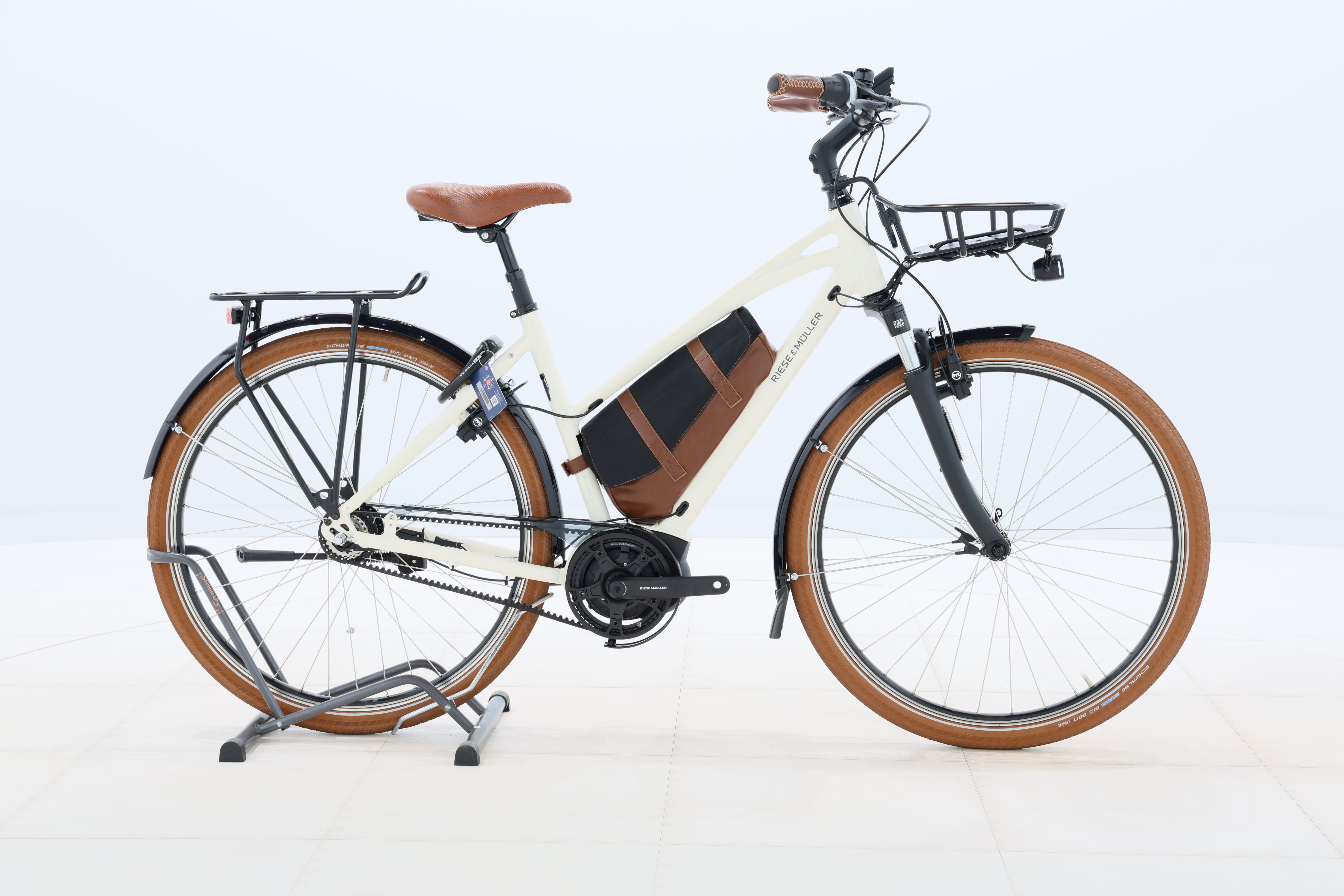 6a232ddc-ad8f-41ad-bfbc-cb999b06e1f0