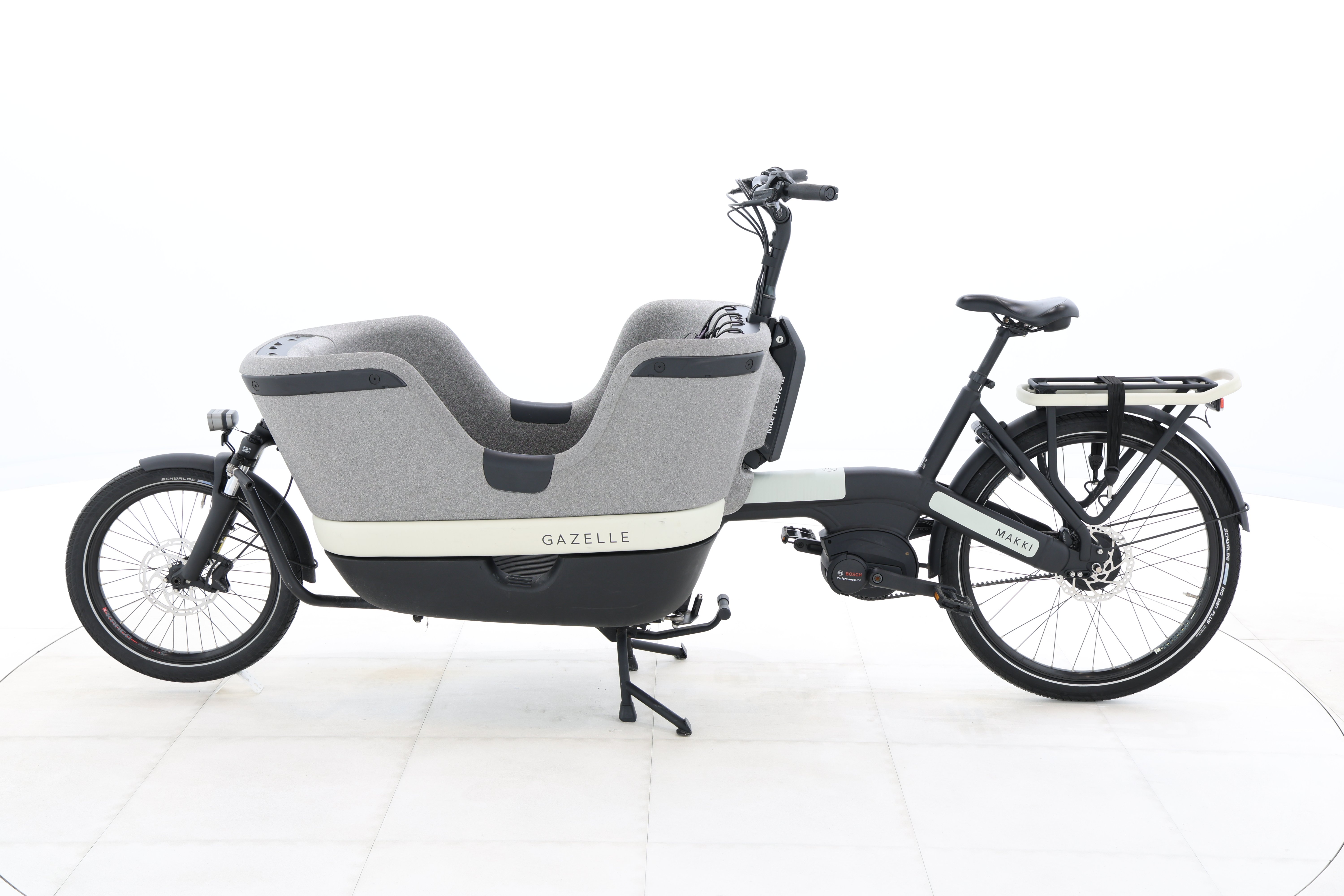 02d6fab4-16cc-4d3b-8cfd-d1c638c80dea