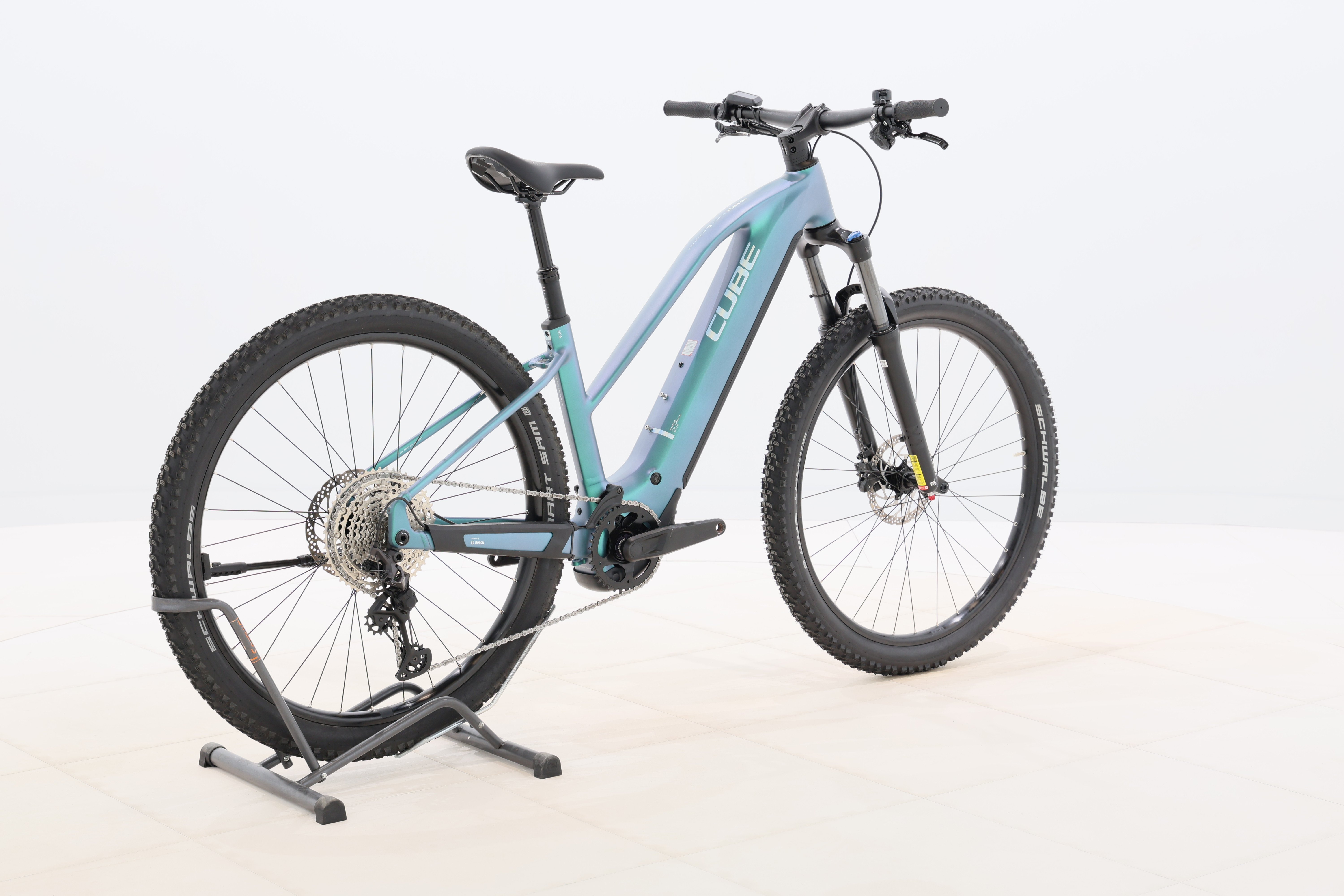 47dde684-fd44-4d64-bcc3-21e990cff12a