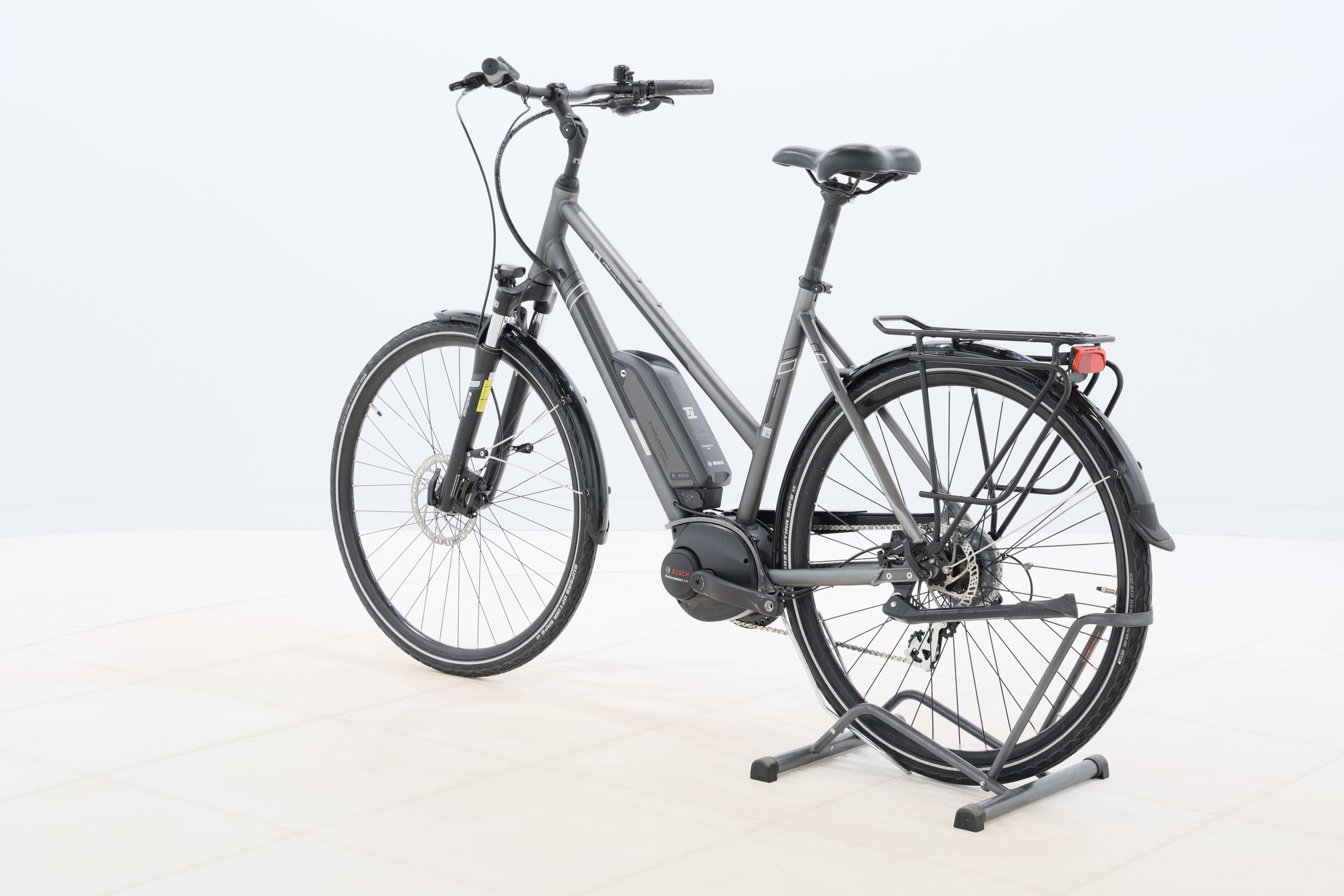 c0d689f4-3933-4201-8b95-af18ba90854a