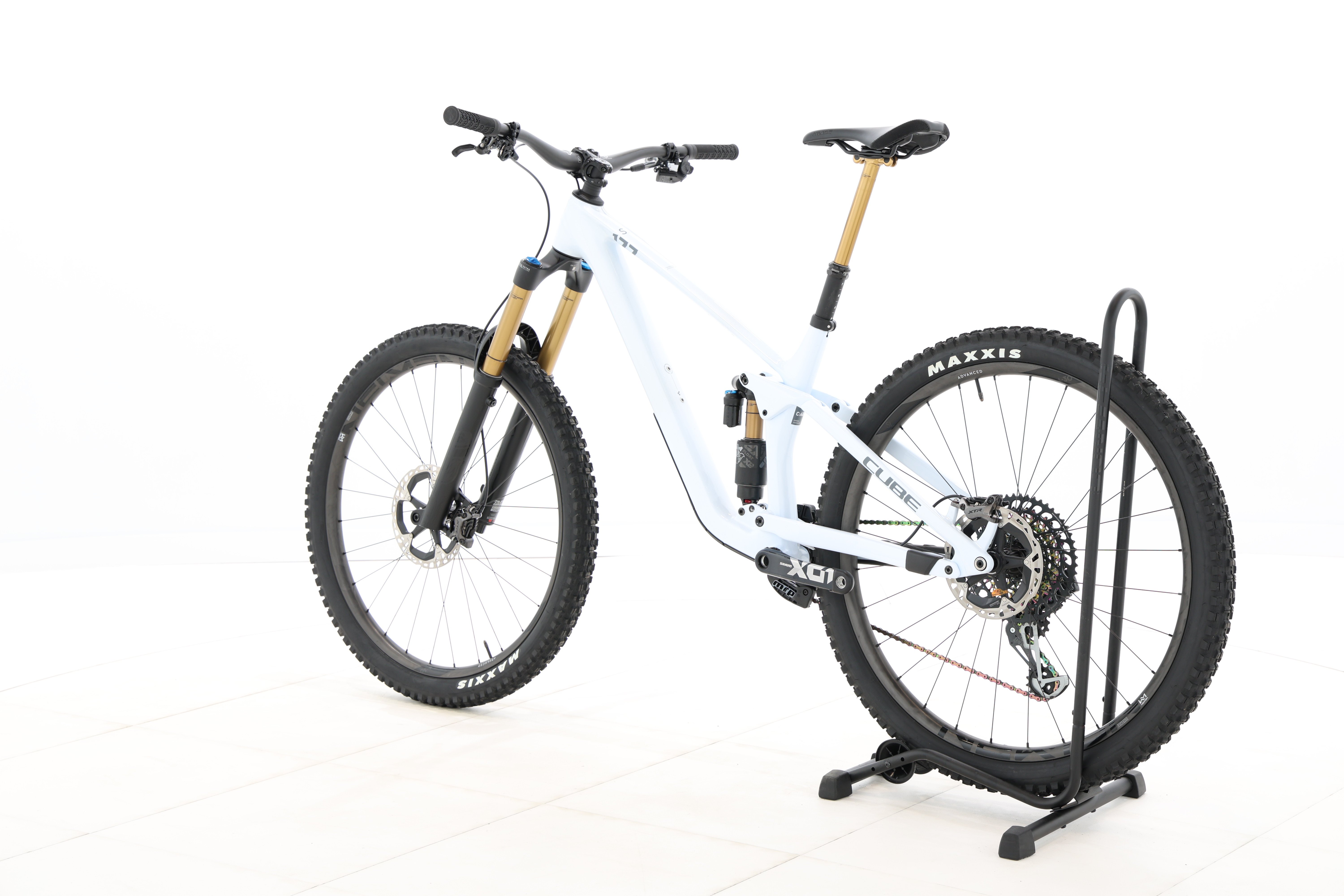 7bc418f4-996b-4e51-9936-f93b33164e2d