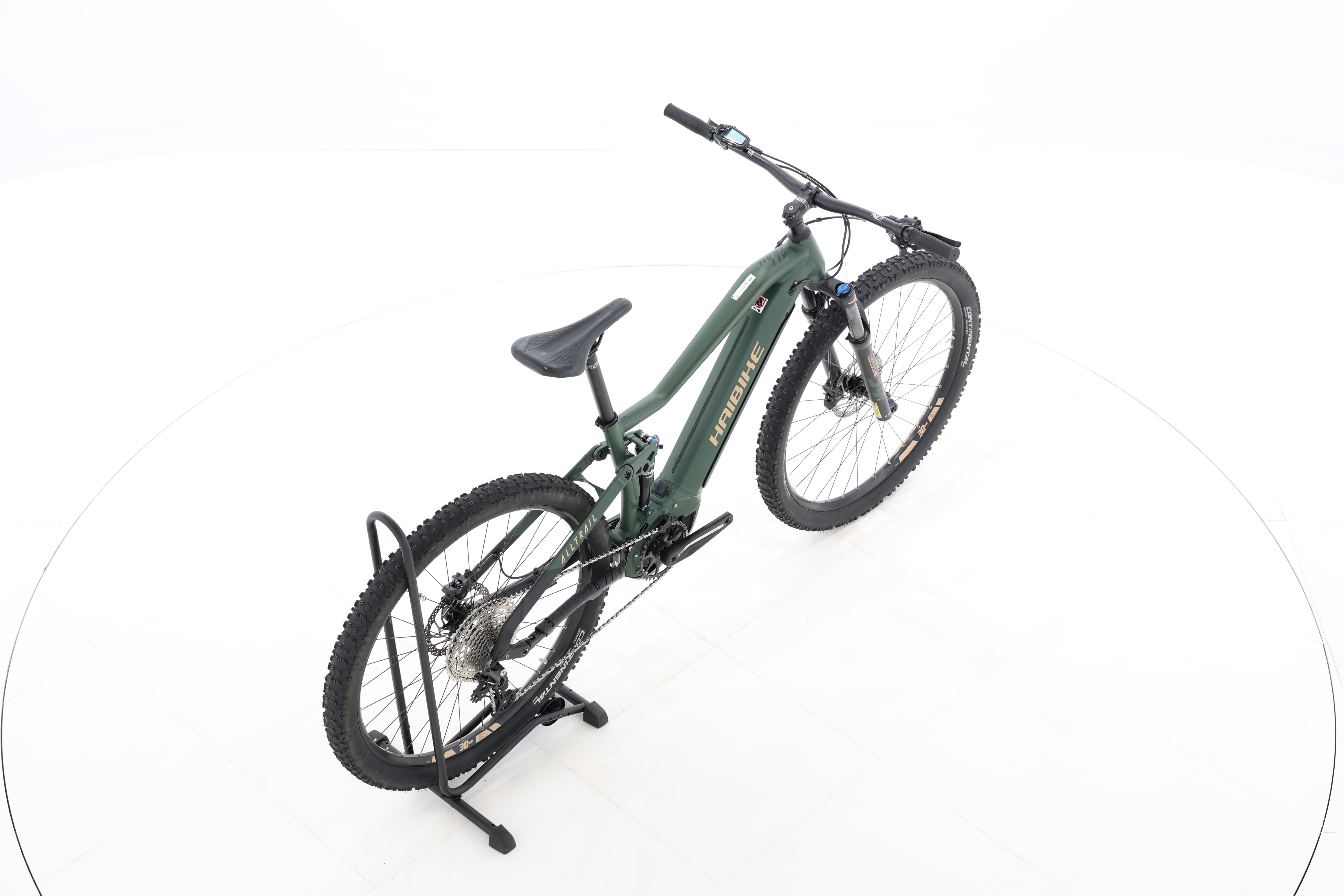 90c36ef8-ce85-4869-b63a-28c385d1ebae