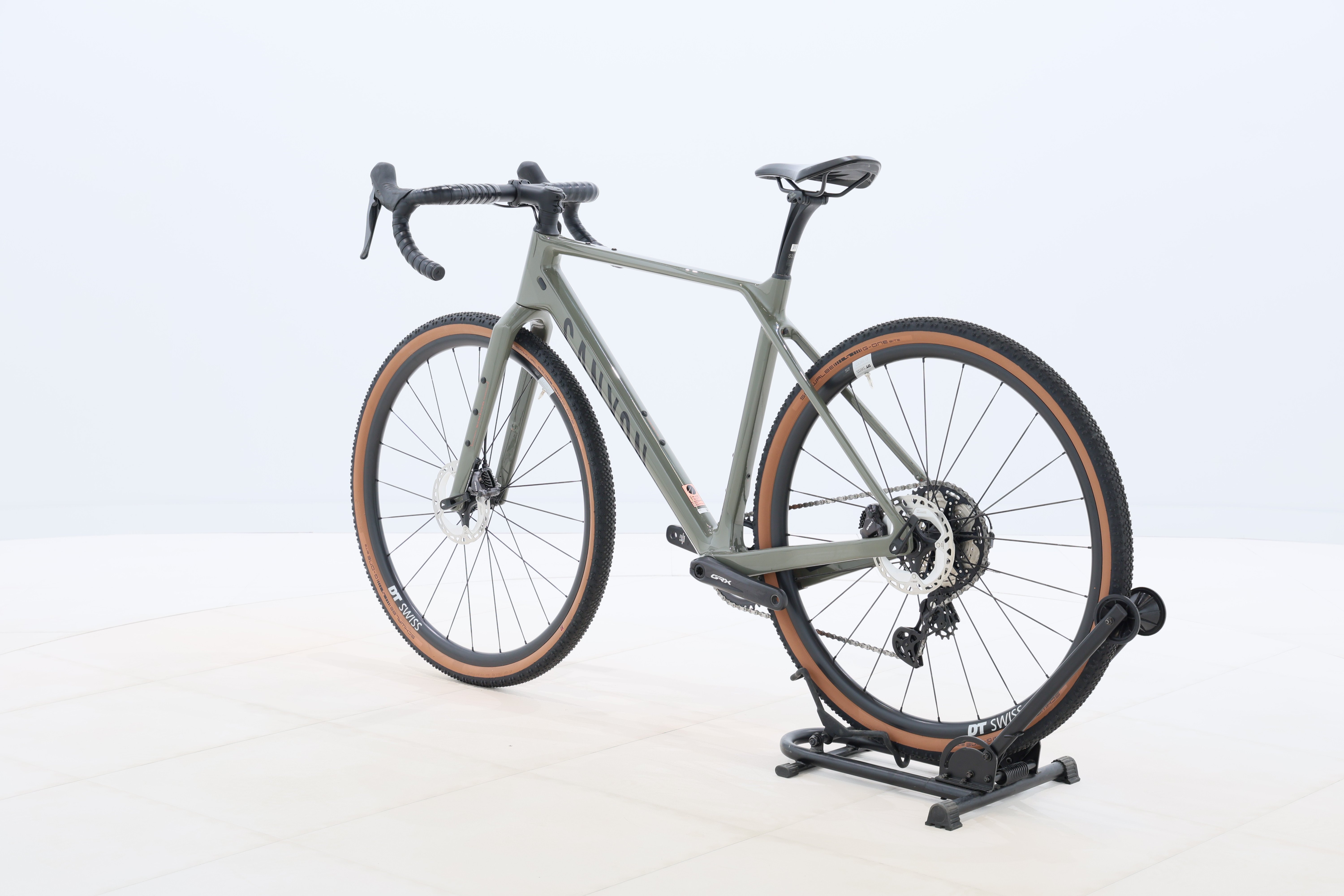 f9cfa5e4-fa3d-4ed8-bb17-9e7a3f95ca81